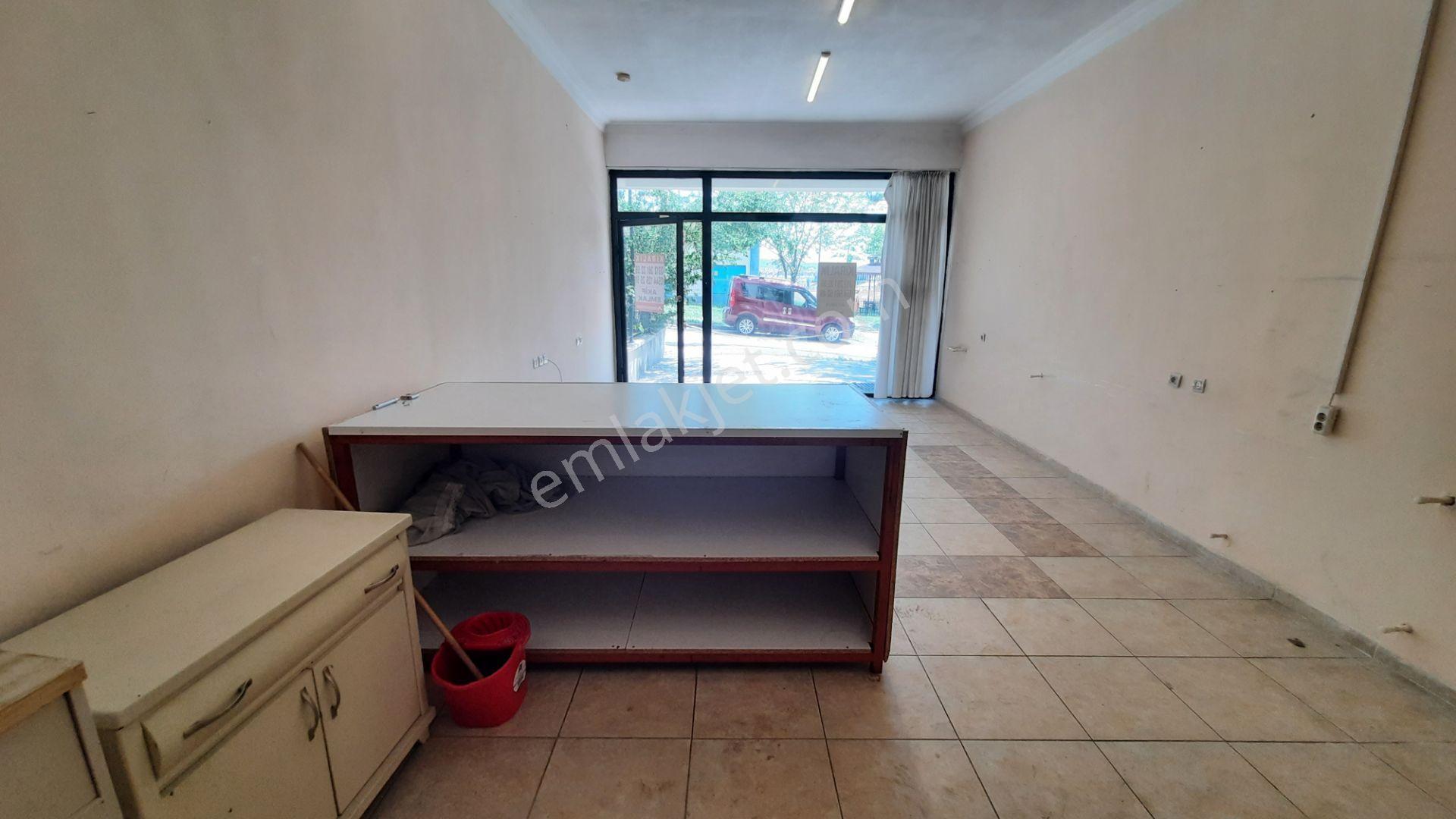 Akif'ten Elvankent Topçu'da Depolu 40+30:70 M2 Kiralık Dükkan - Görsel 4