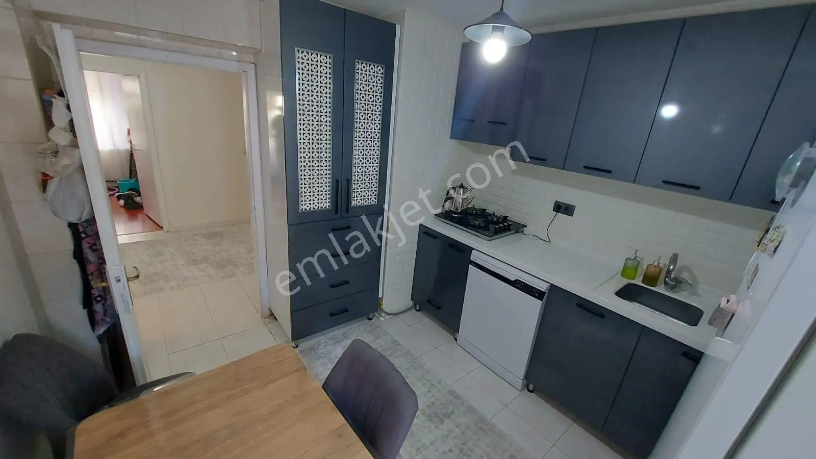Vatan'dan Aktepe Merkez'de 3+1 Orta Kat Ön Cephe Yapılı Masrafsız Bağımsız Satılık Daire - Görsel 2