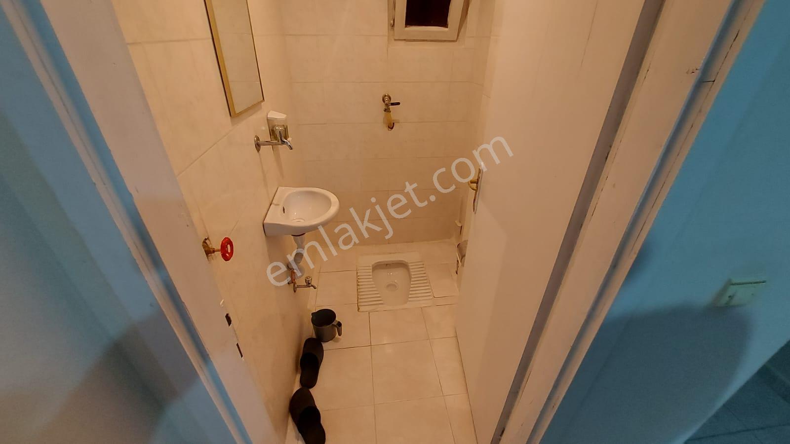 Vatan'dan Aktepe Merkez'de 3+1 Orta Kat Ön Cephe Yapılı Masrafsız Bağımsız Satılık Daire - Görsel 24