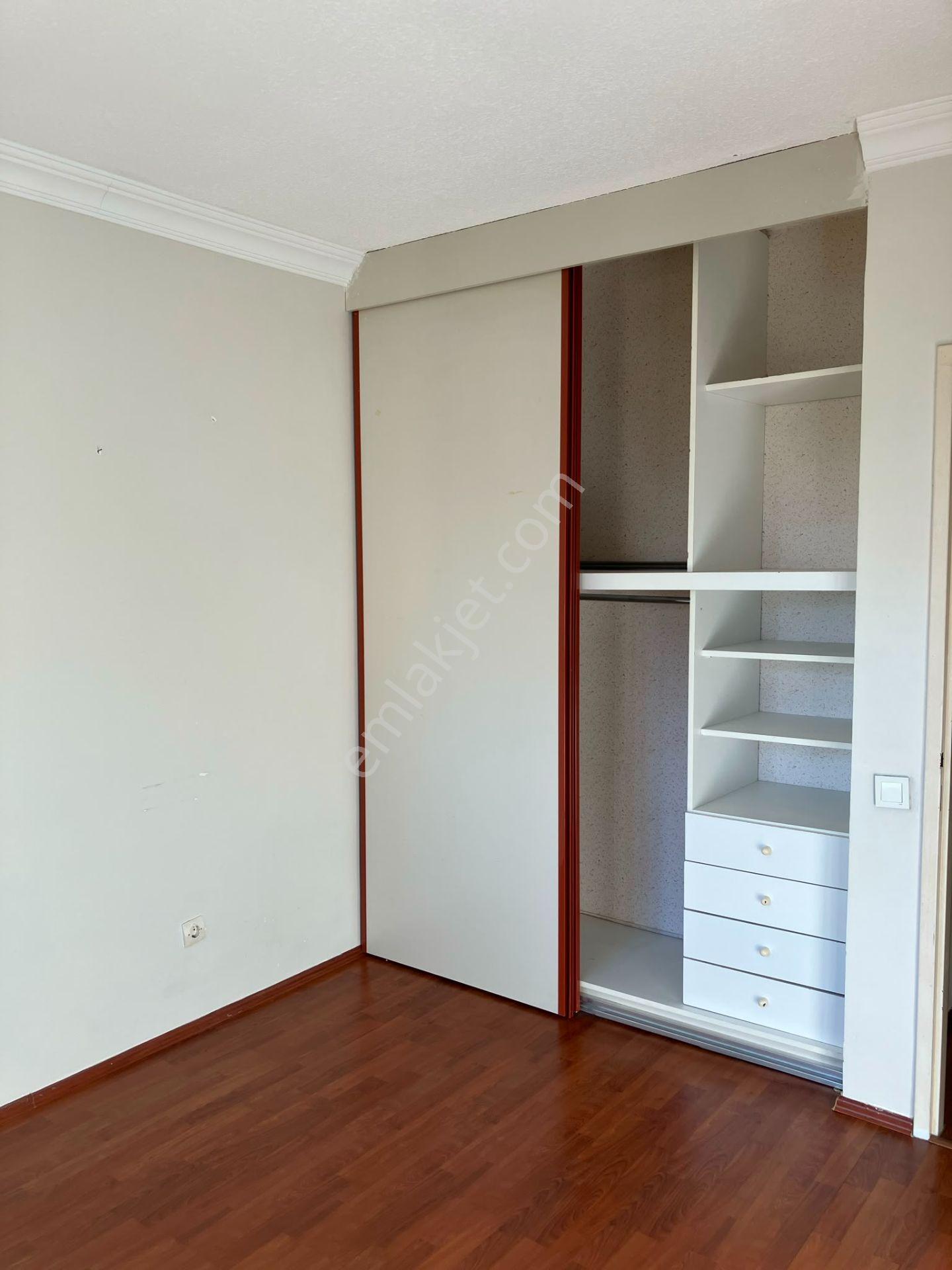 Emlak Konut Kızılçam Bloklarında Doğu-güney Cepheli 2+1 Satılık Daire - Görsel 10