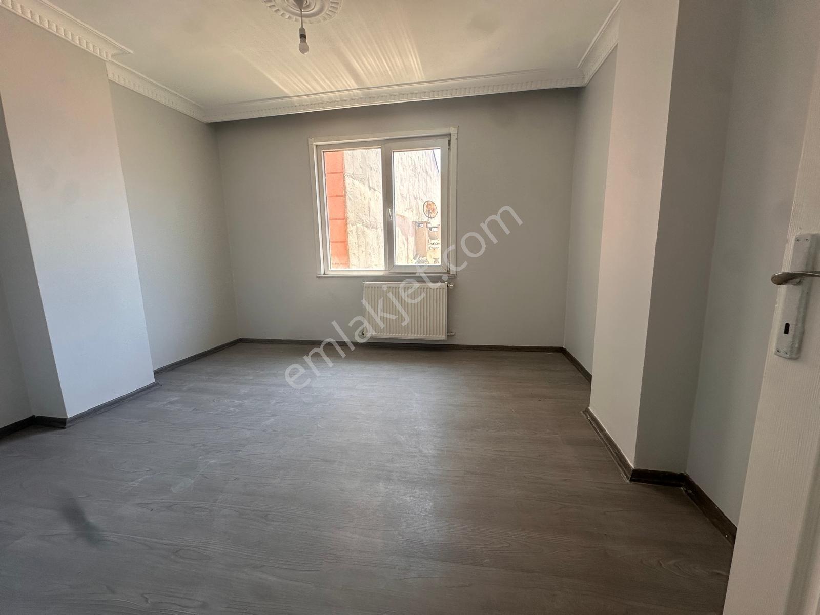 Essenyurt Talatpaşa Mahallesi 2+1 100 M2 Balkonlu Kiralık Arakat Daire - Görsel 7