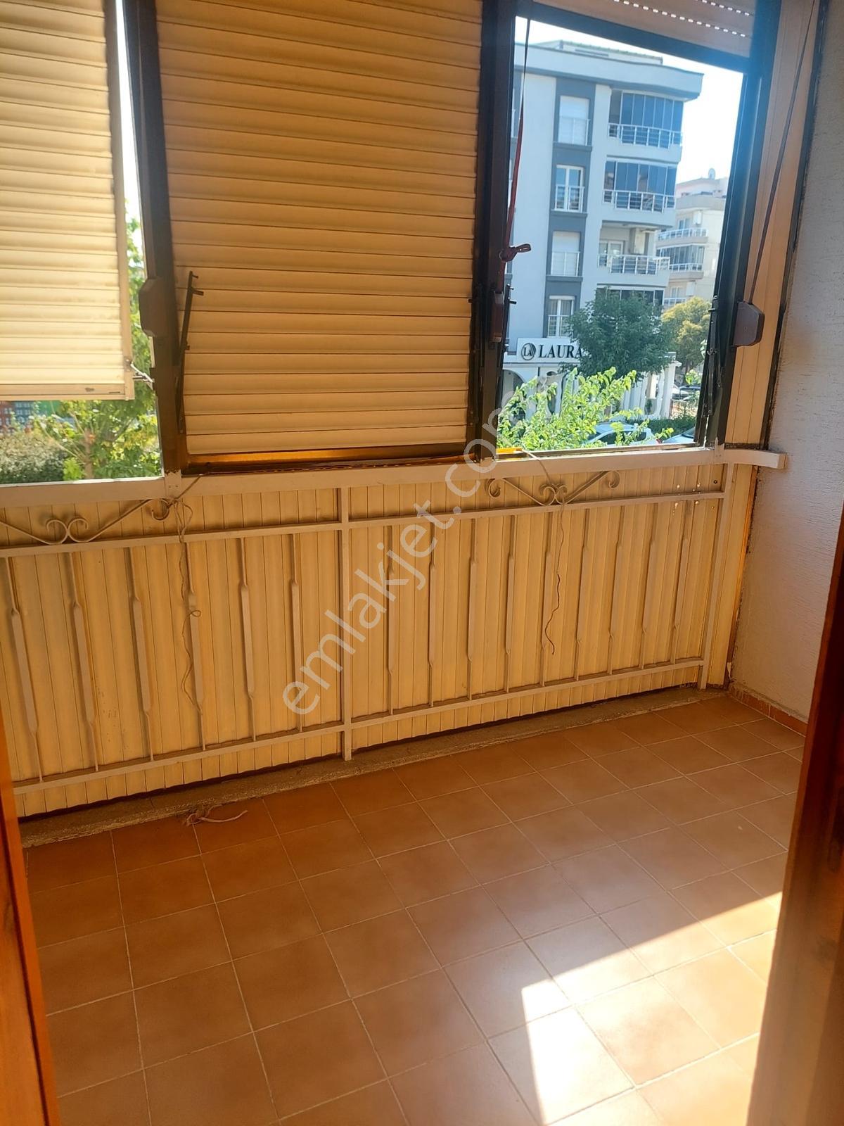 Gazi Mah.de 3+1 125 M2 1,kat Kiralık Daire - Görsel 17