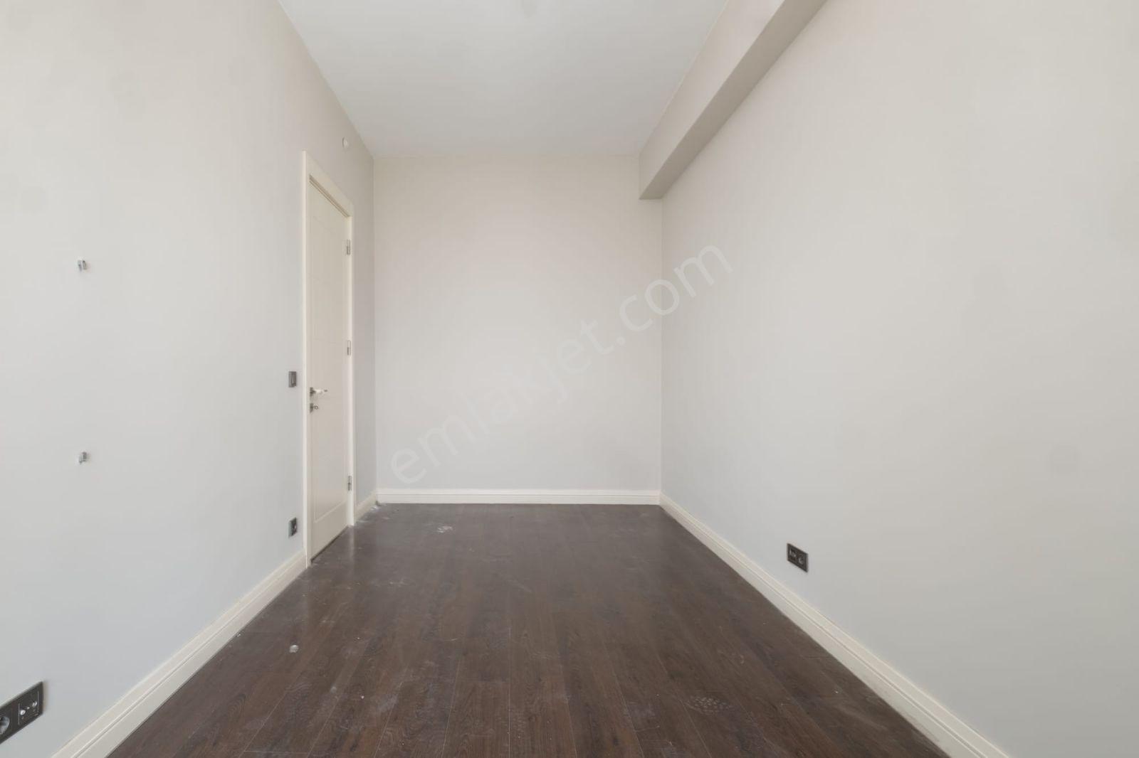 Remax Advantageden Suryapı Marka Rezidans'da Kiralık 1+1 Daire - Görsel 14