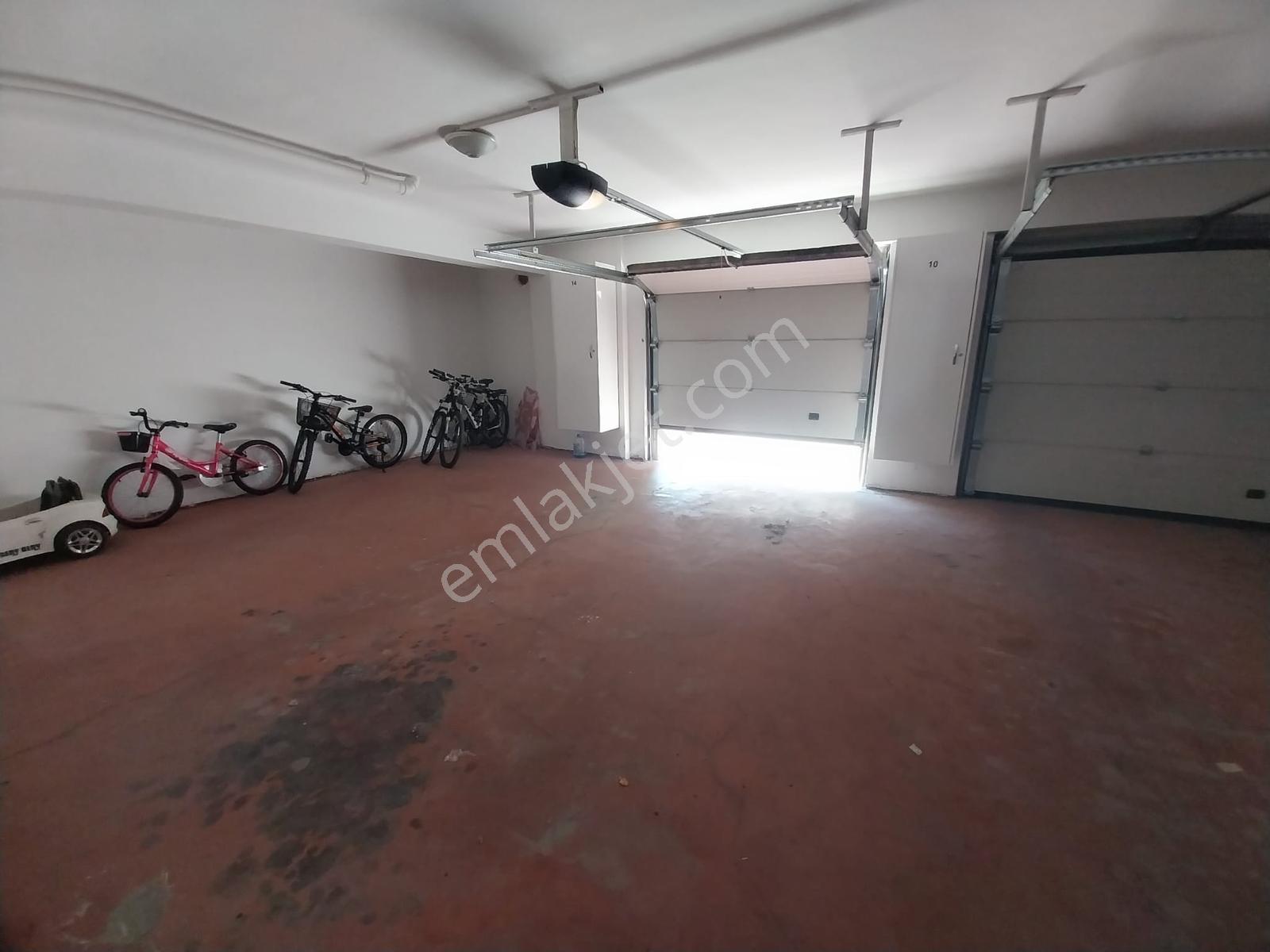 Ihlamurkent Site İçi Özel Kapalı Garaj Eşyalı Kiralık 3+1 Daire - Görsel 9