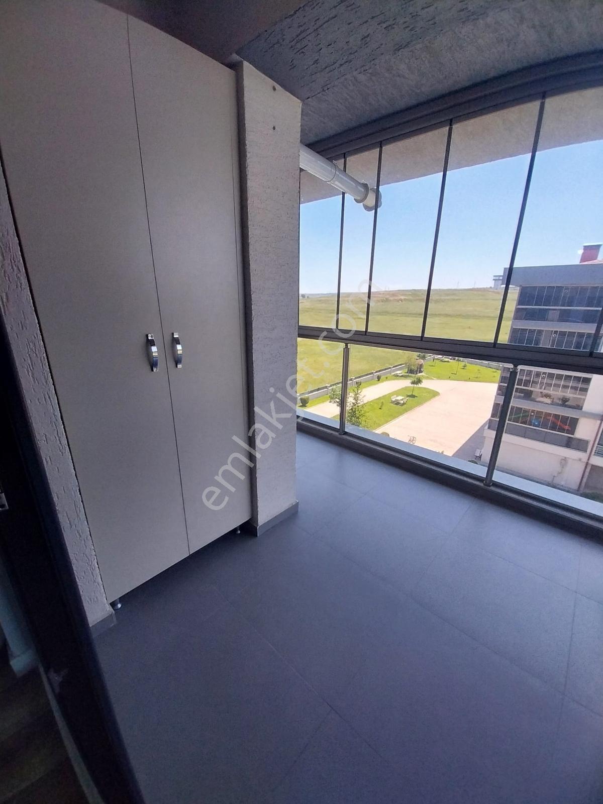 Ihlamurkent Site İçi Özel Kapalı Garaj Eşyalı Kiralık 3+1 Daire - Görsel 34