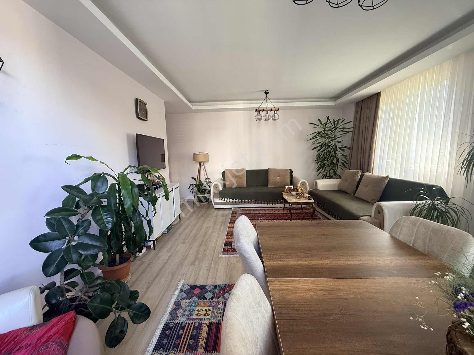 Ümraniye Elmalıkent 3+1 Kapalı Otoparklı,ebeveyn Banyolu Satılık - Görsel 32