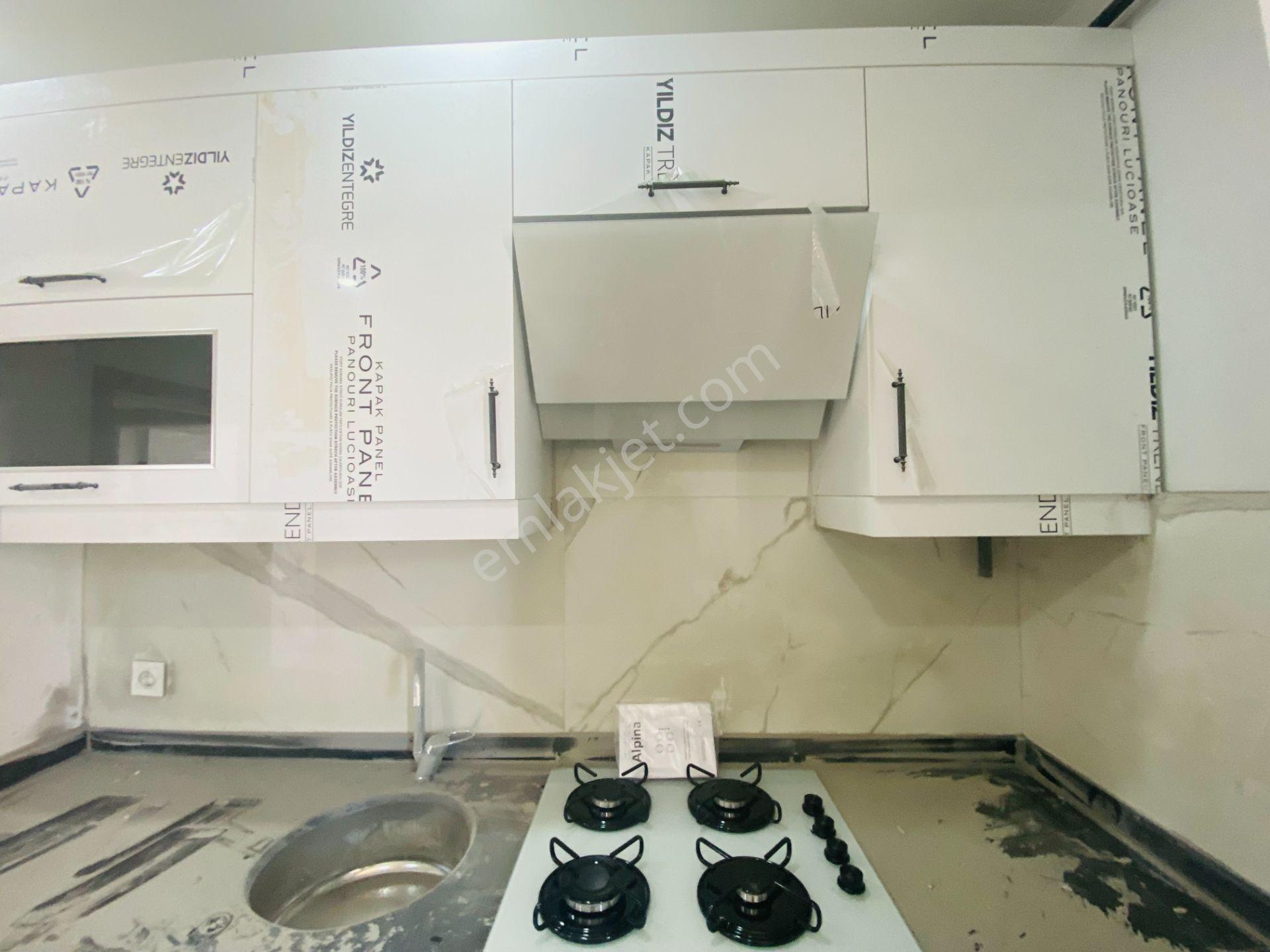 Güven'den Kapaklıda Yerden Isıtmalı,geniş Bahçeli Kiralık 2+1 Ev - Görsel 24