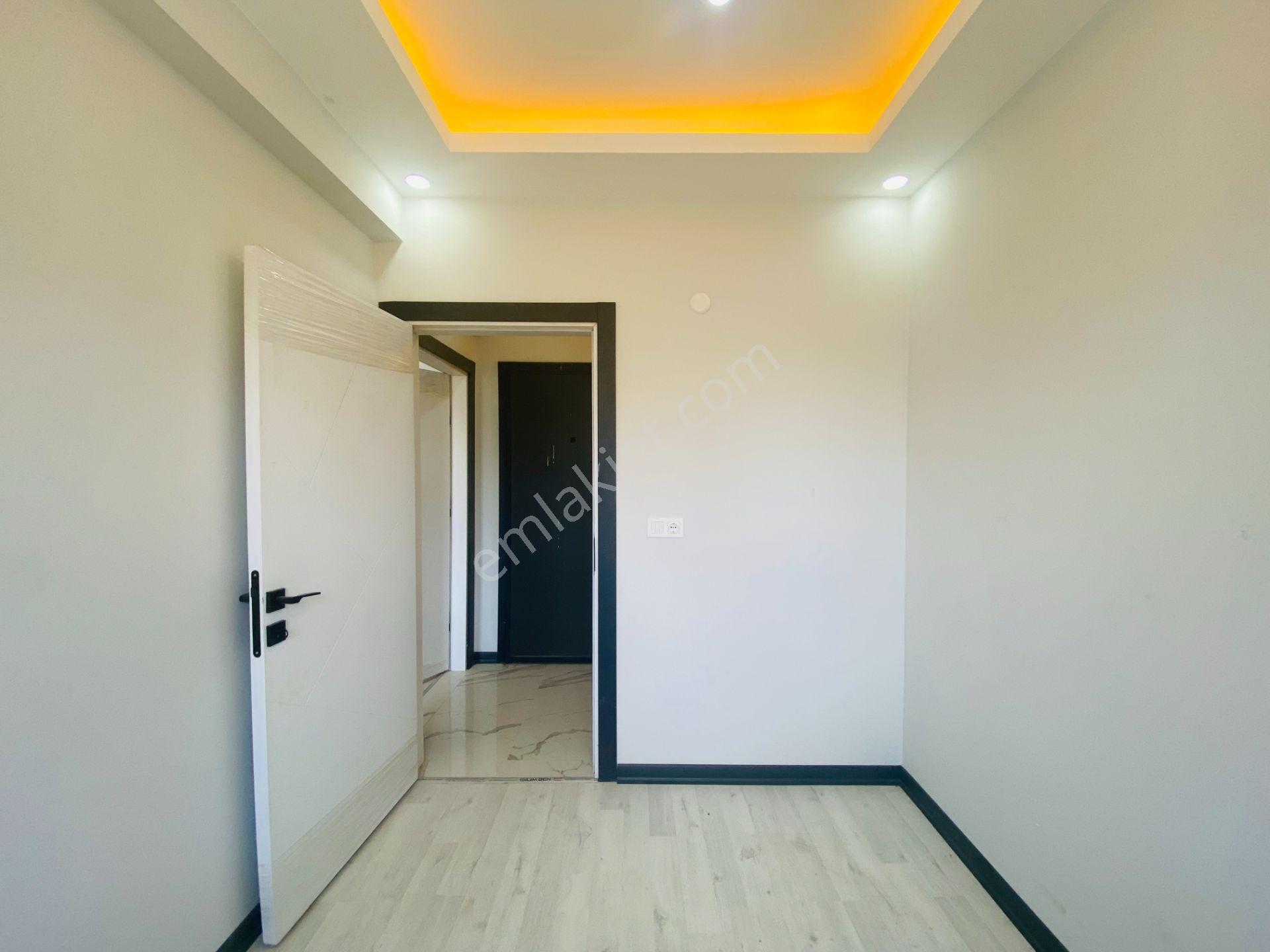 Güven'den Kapaklıda Yerden Isıtmalı,geniş Bahçeli Kiralık 2+1 Ev - Görsel 13