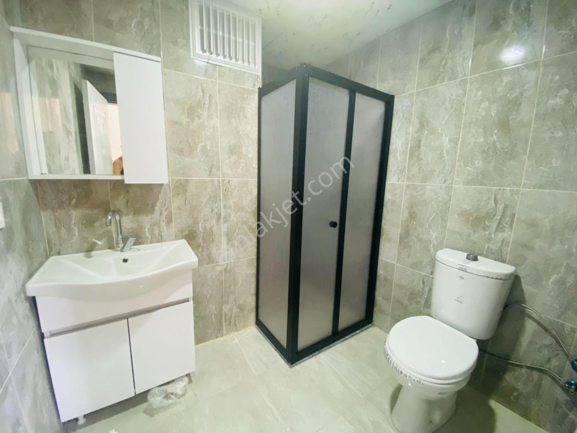 Güven'den Kapaklıda Yerden Isıtmalı,geniş Bahçeli Kiralık 2+1 Ev - Görsel 18