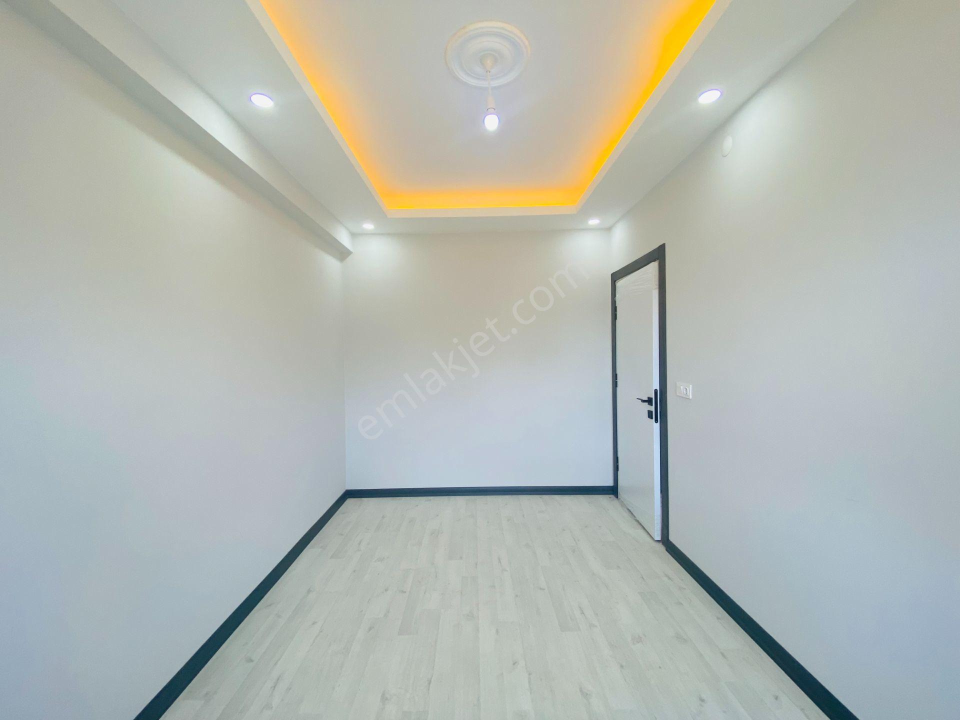 Güven'den Kapaklıda Yerden Isıtmalı,geniş Bahçeli Kiralık 2+1 Ev - Görsel 10