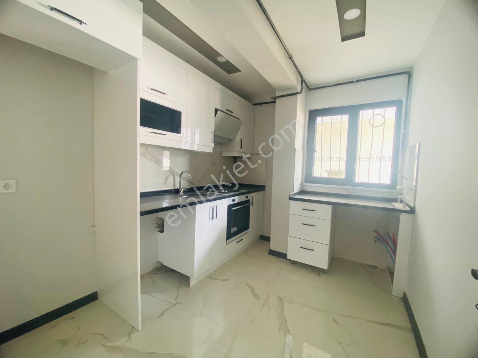 Güven'den Kapaklıda Yerden Isıtmalı,geniş Bahçeli Kiralık 2+1 Ev - Görsel 28
