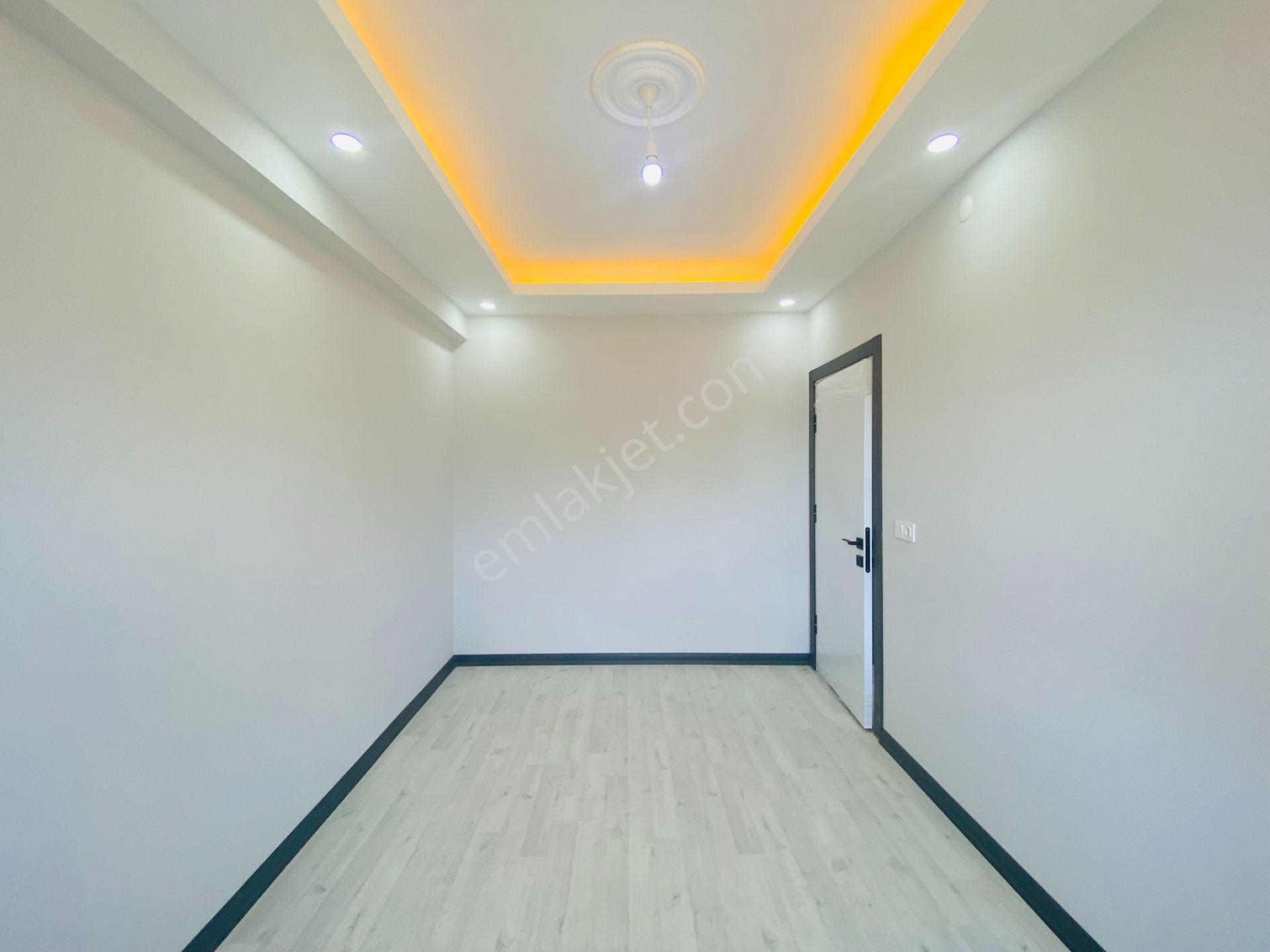 Güven'den Kapaklıda Yerden Isıtmalı,geniş Bahçeli Kiralık 2+1 Ev - Görsel 9