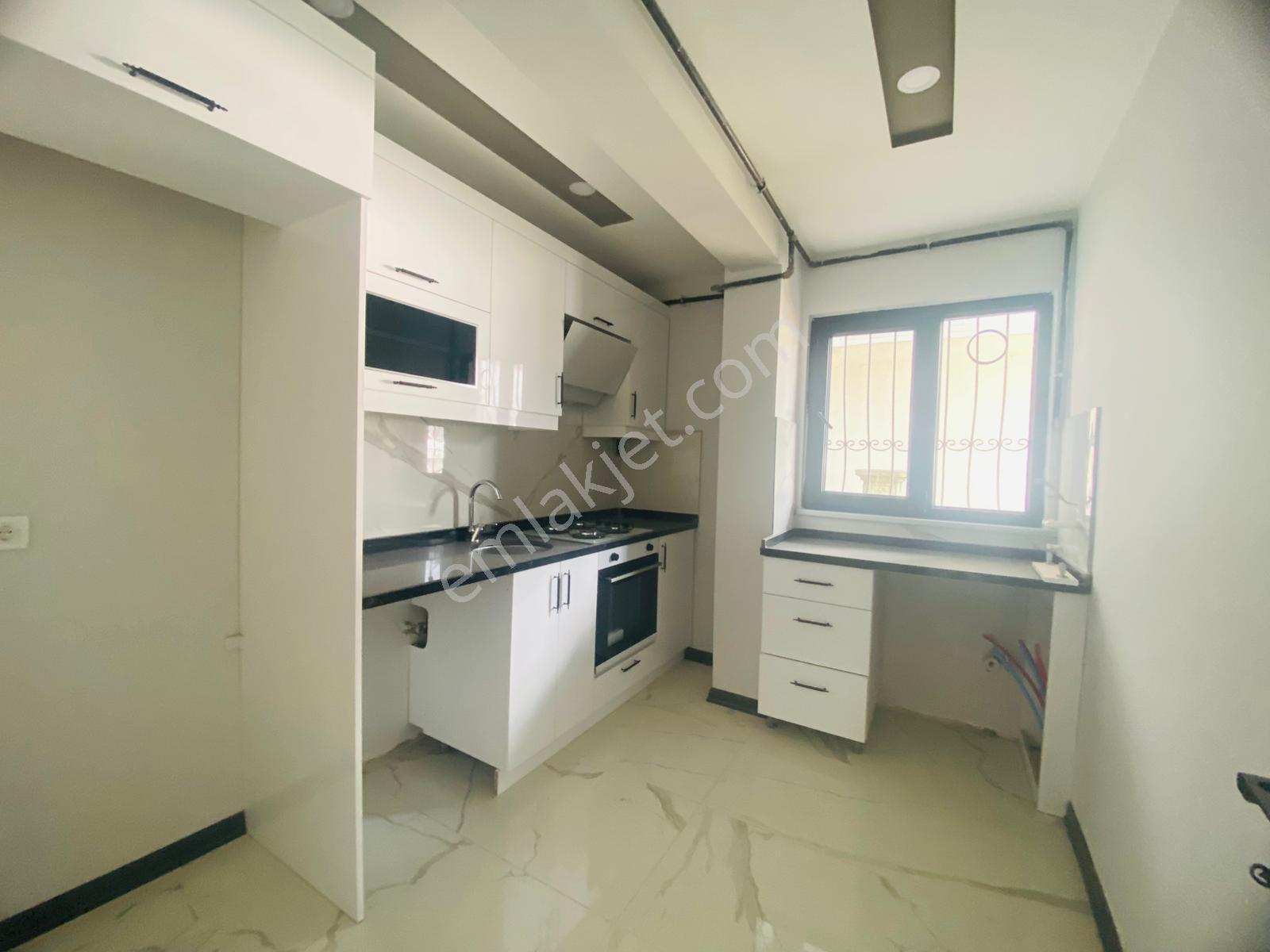 Güven'den Kapaklıda Yerden Isıtmalı,geniş Bahçeli Kiralık 2+1 Ev - Görsel 27