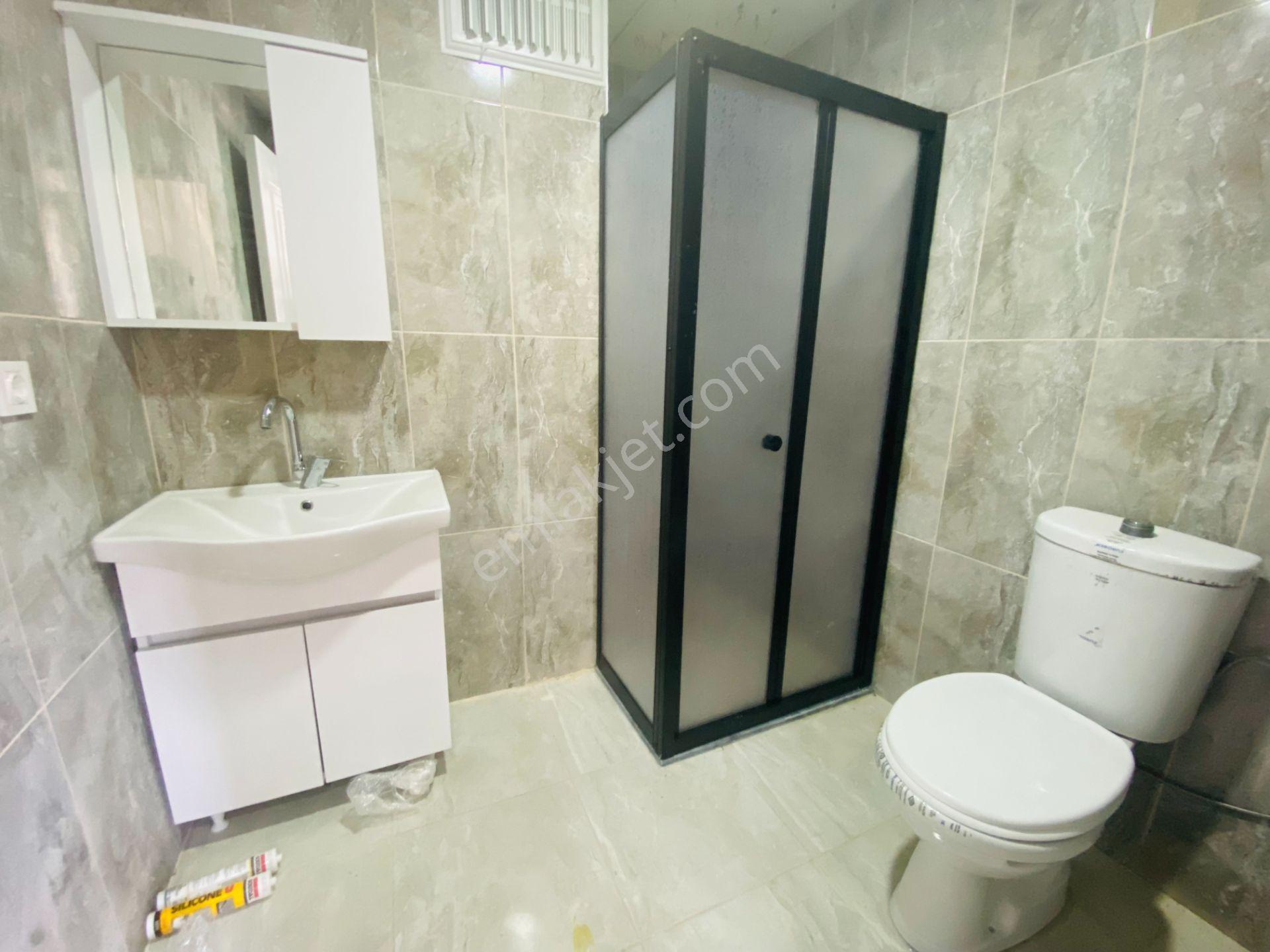 Güven'den Kapaklıda Yerden Isıtmalı,geniş Bahçeli Kiralık 2+1 Ev - Görsel 16
