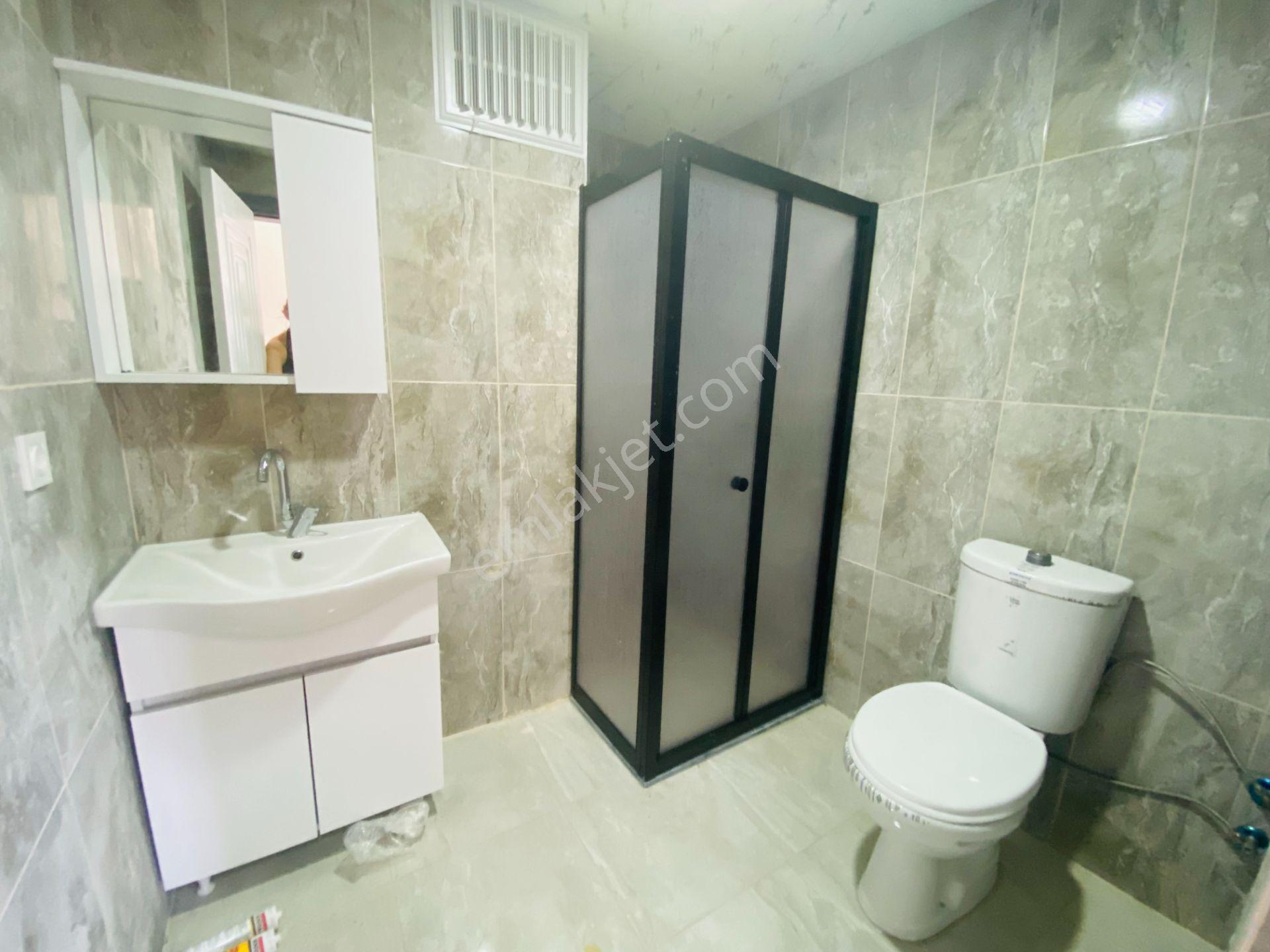 Güven'den Kapaklıda Yerden Isıtmalı,geniş Bahçeli Kiralık 2+1 Ev - Görsel 17