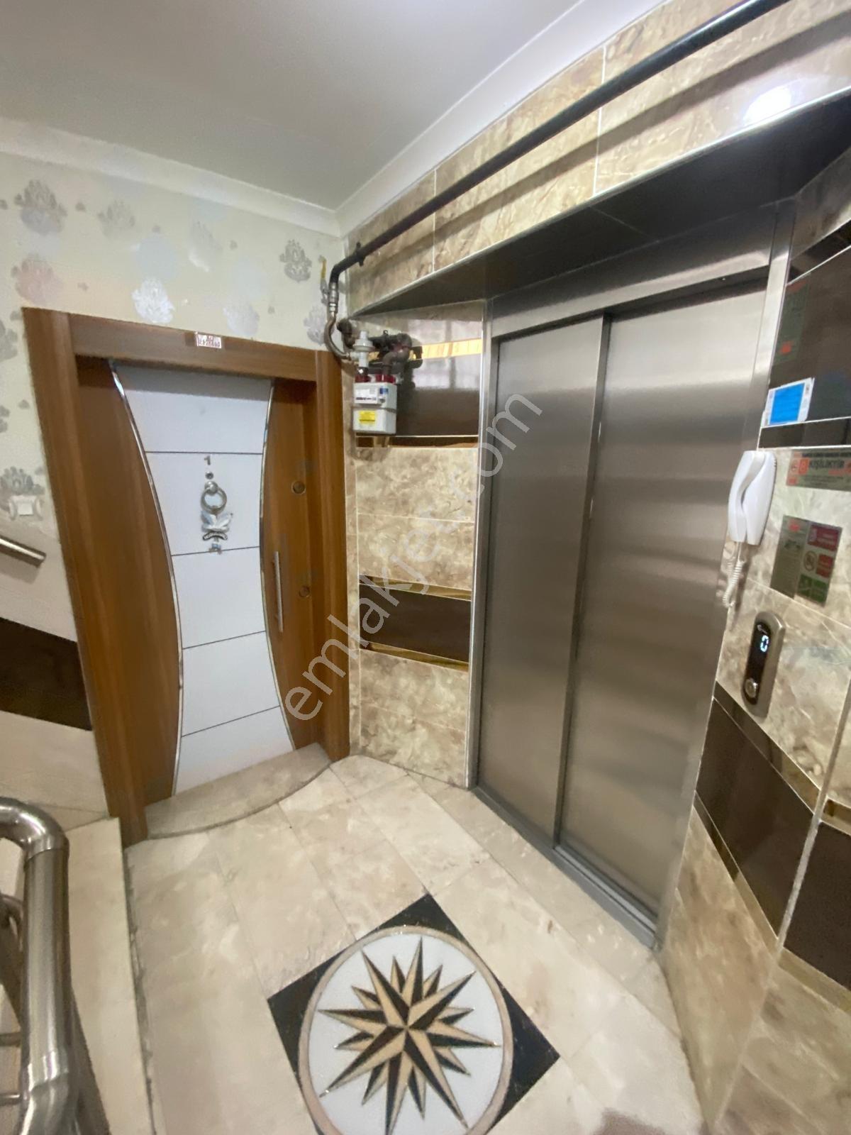 Tepebaşı Mahallesinde 2+1 Giriş Kat 90m2 Asansörlü - Görsel 4
