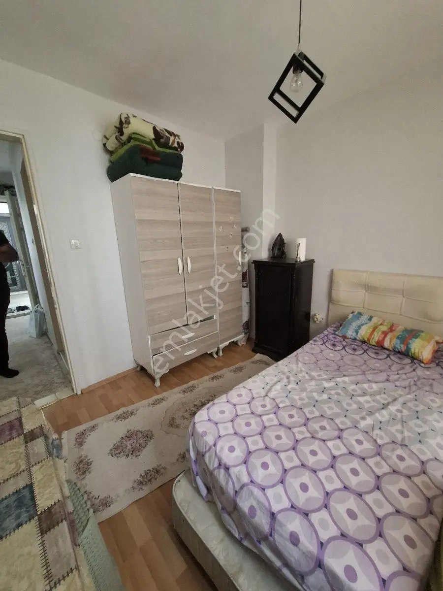 Bornova Evka4 Merkezde Kiralık Ful Eşyalı Daire - Görsel 3