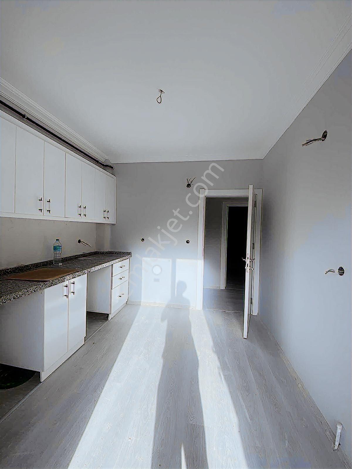 Bursa İnegöl Cerrah Mah'de,2+1,95m2,2.kat,satılık Daire - Görsel 6