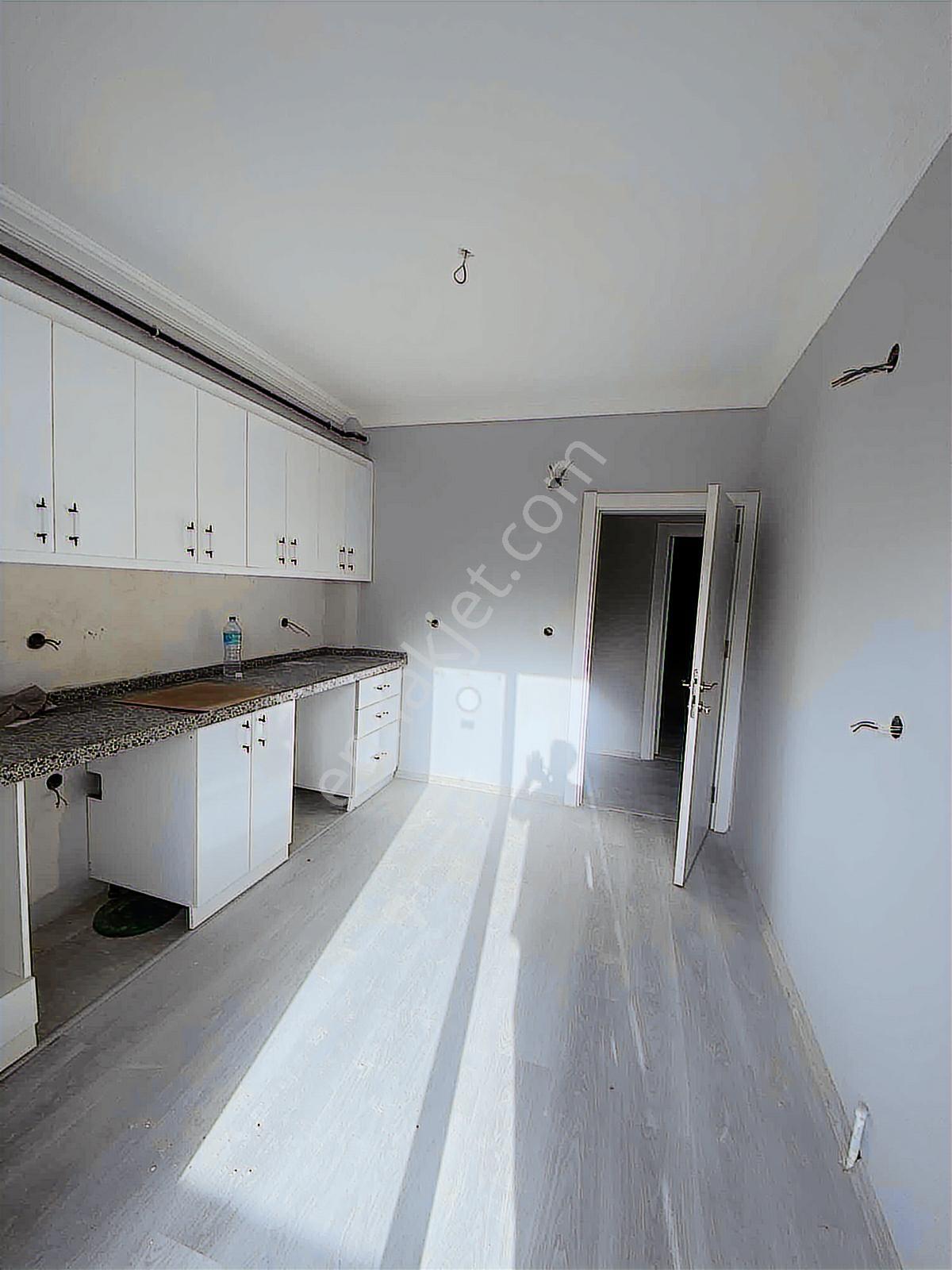 Bursa İnegöl Cerrah Mah'de,2+1,95m2,2.kat,satılık Daire - Görsel 5