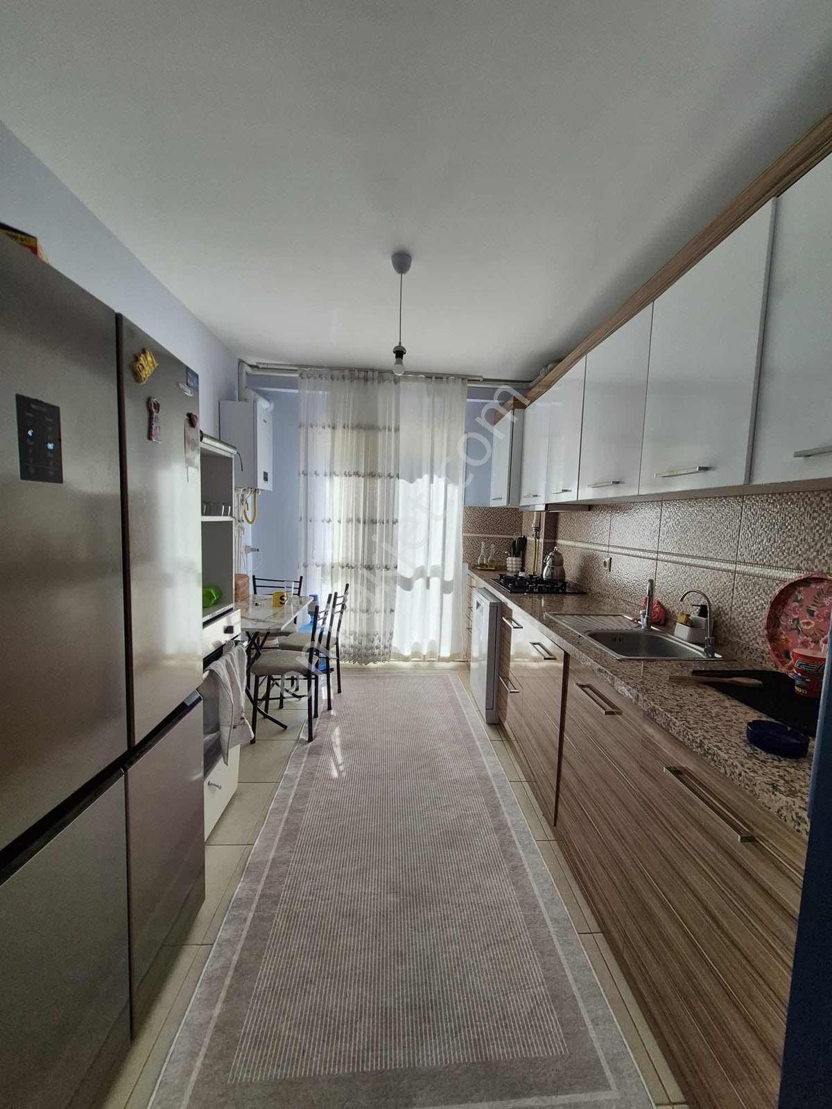 Kuşadası Ege Mahallesi Özel Bahçeli 3+1 Kiralık Daire - Görsel 9