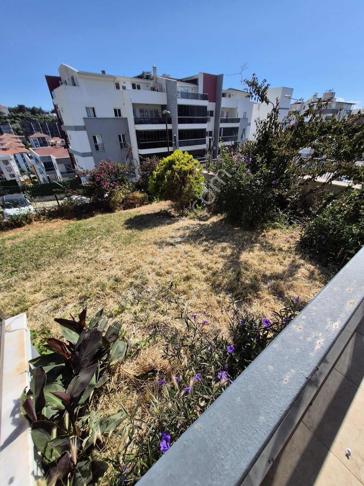Kuşadası Ege Mahallesi Özel Bahçeli 3+1 Kiralık Daire - Görsel 22