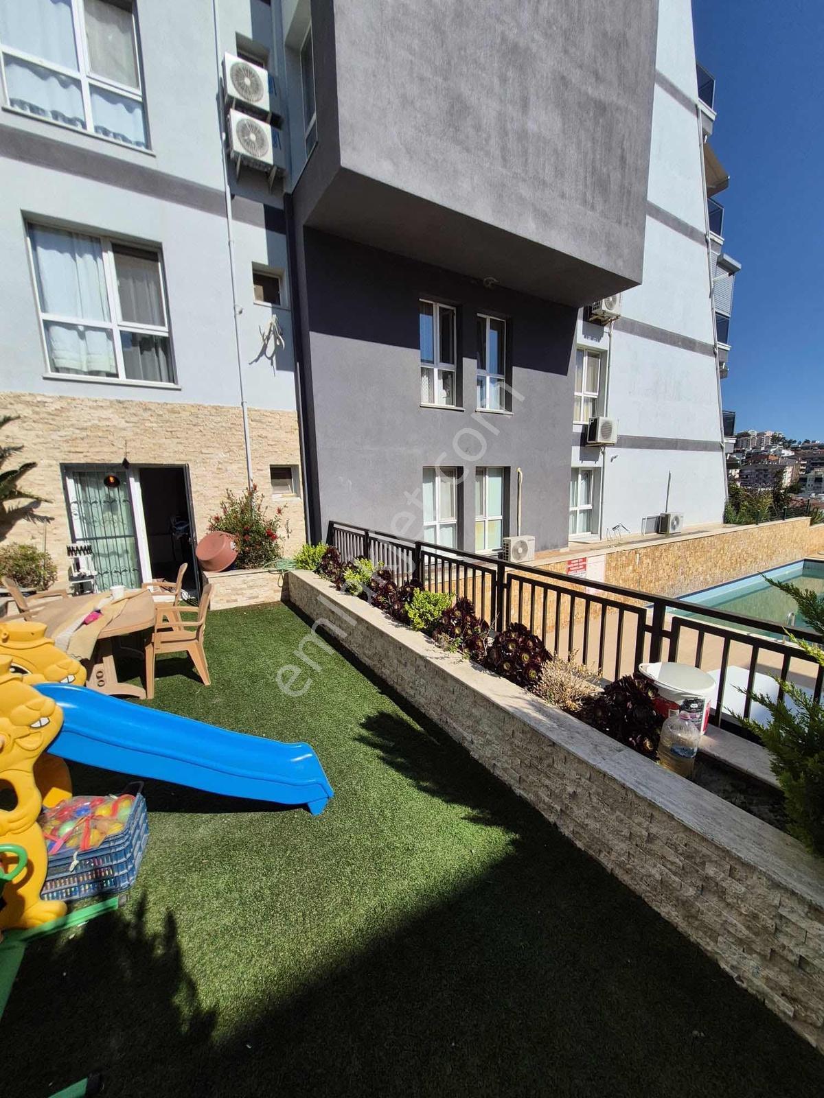 Kuşadası Ege Mahallesi Özel Bahçeli 3+1 Kiralık Daire - Görsel 20