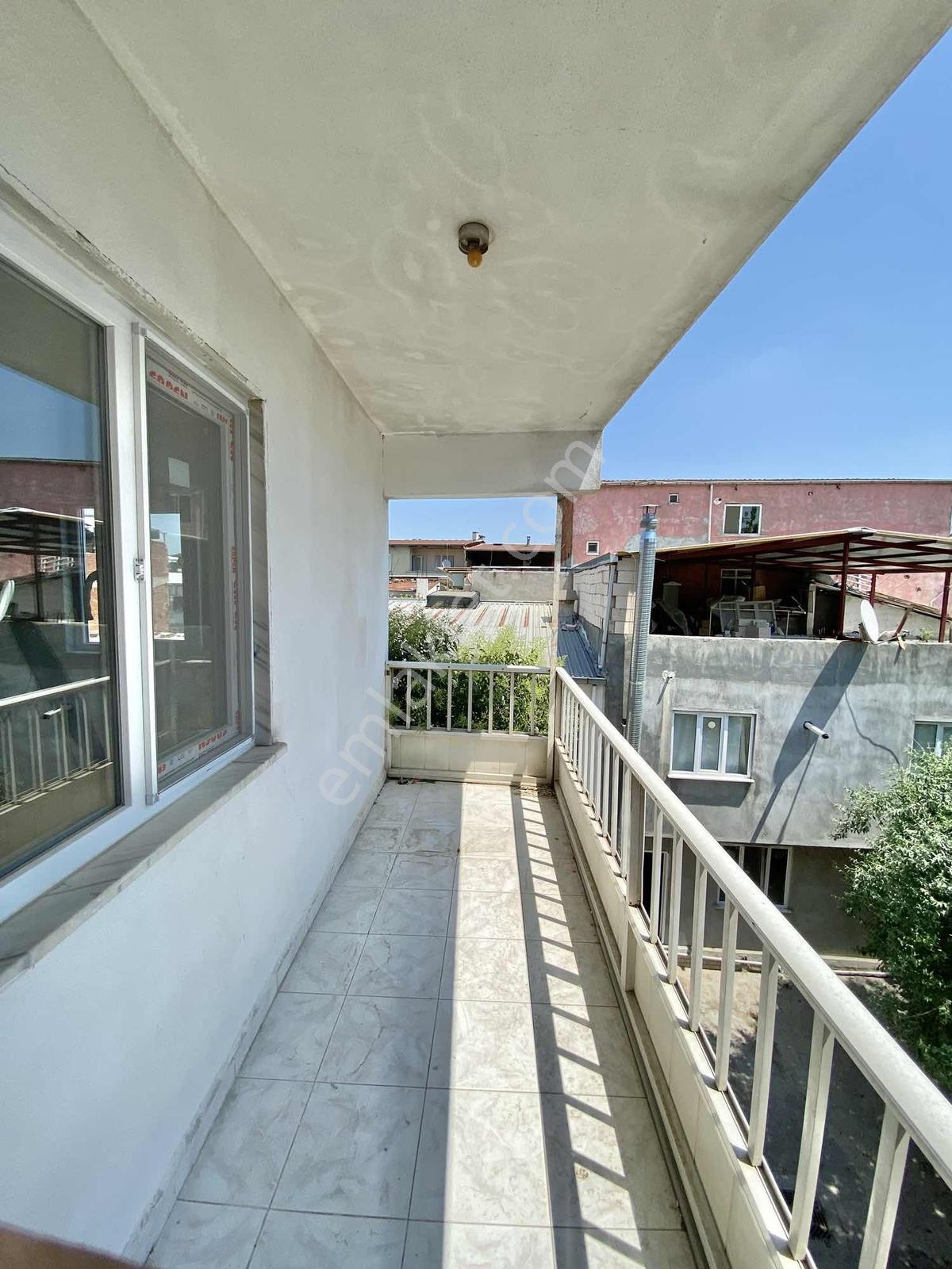 Vb Gayrimenkul Bağlarbaşı Merkezi Konumda Kiralık 2+1 Daire - Görsel 7