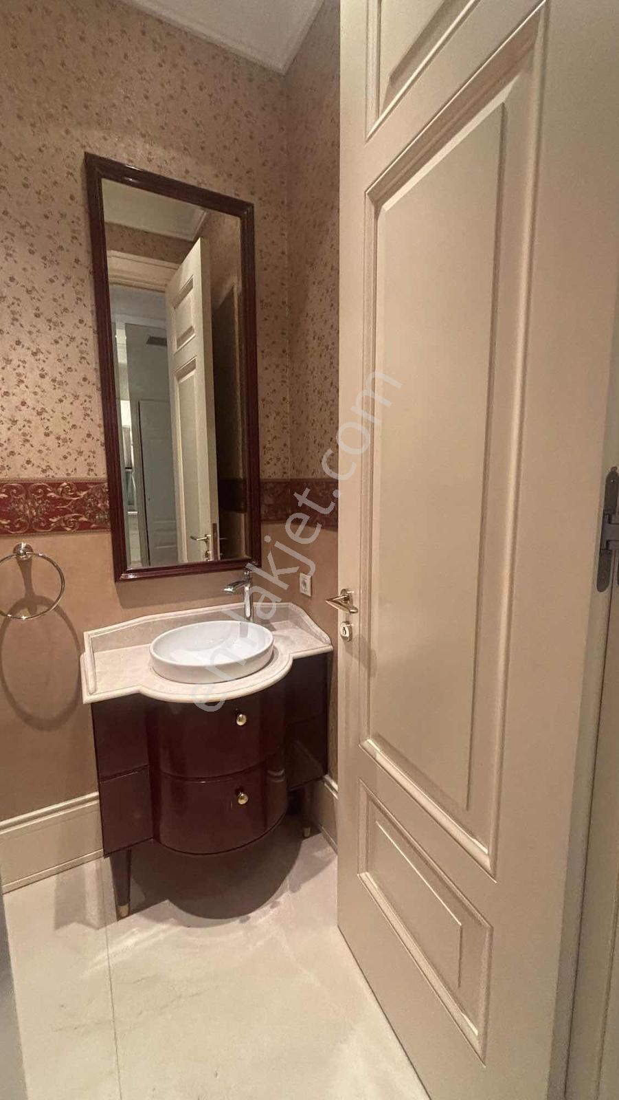 Süzer Plaza | The Ritz Carlton 4.40m Tavan 1+1 Boğaz Cephe - Görsel 4