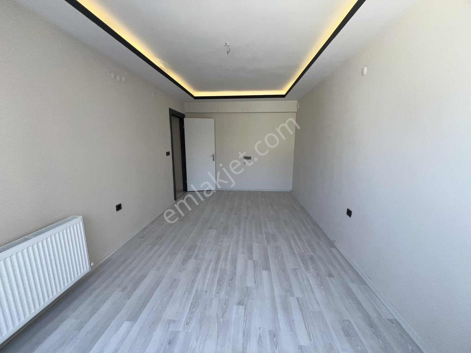 Türker Emlak 2+1 Sıfır Asansör Otopark Ara Kat Daire - Görsel 13