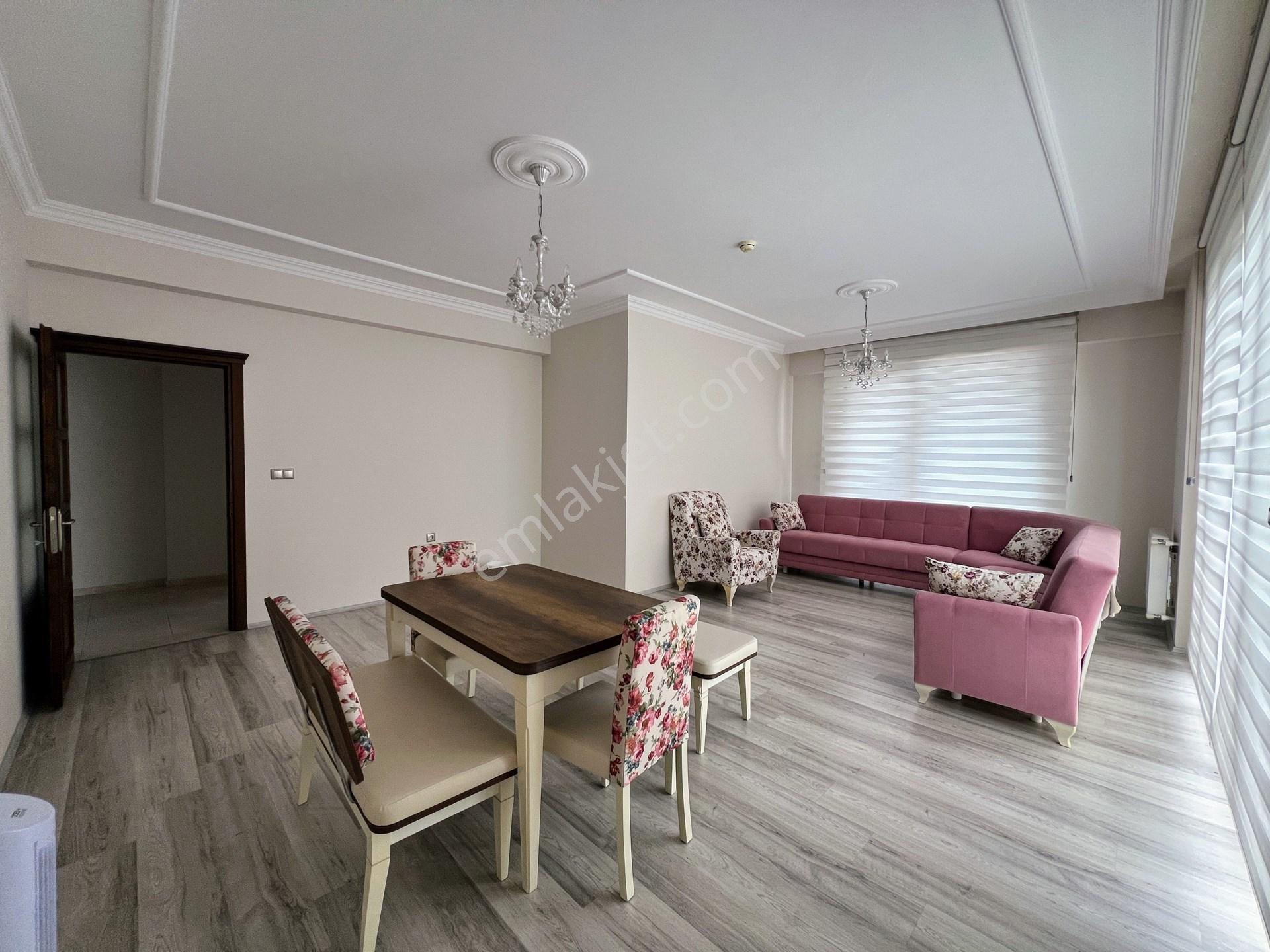 Trabzon Yomra Sancak'ta Deniz Manzaralı, 190 M² 4+1 Satılık Lüks Site Dairesi - Görsel 11