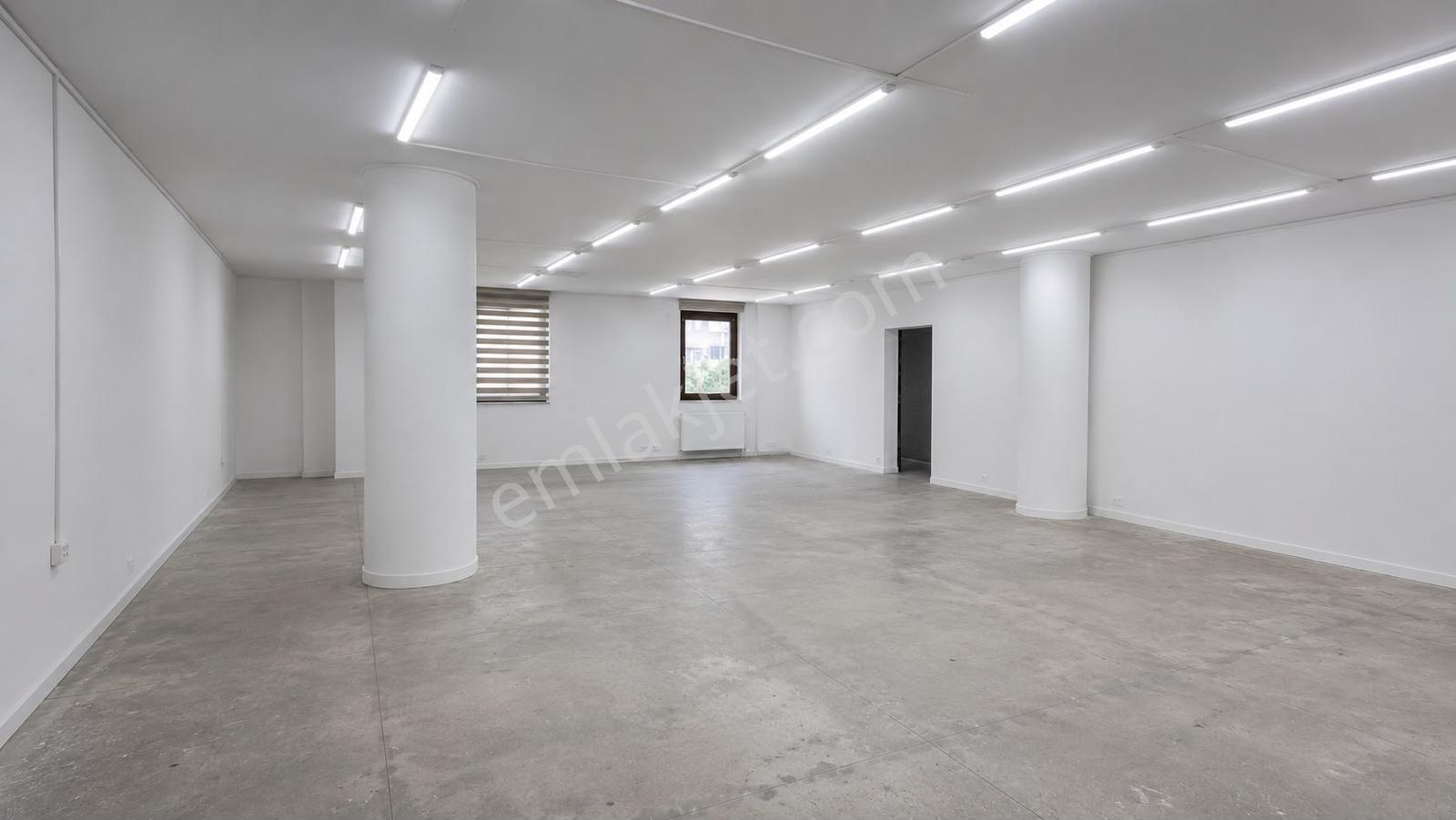 Bostancı Sanayi'de 300 M² Ofis/depo Kullanımına Uygun Kiralık - Görsel 23