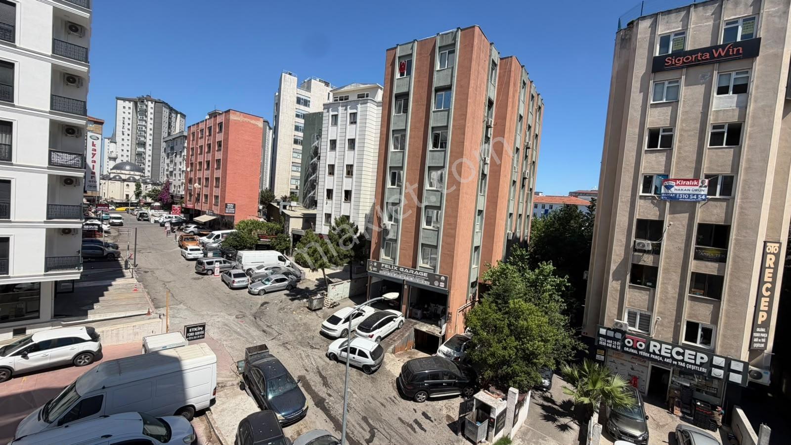Bostancı Sanayi'de 300 M² Ofis/depo Kullanımına Uygun Kiralık - Görsel 26