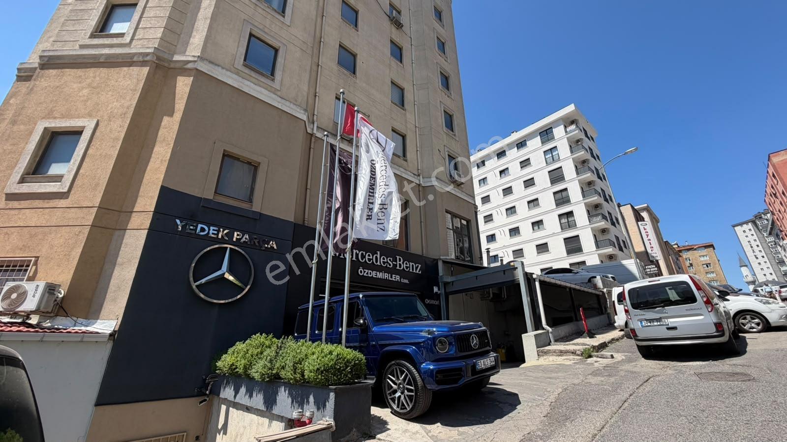 Bostancı Sanayi'de 300 M² Ofis/depo Kullanımına Uygun Kiralık - Görsel 29