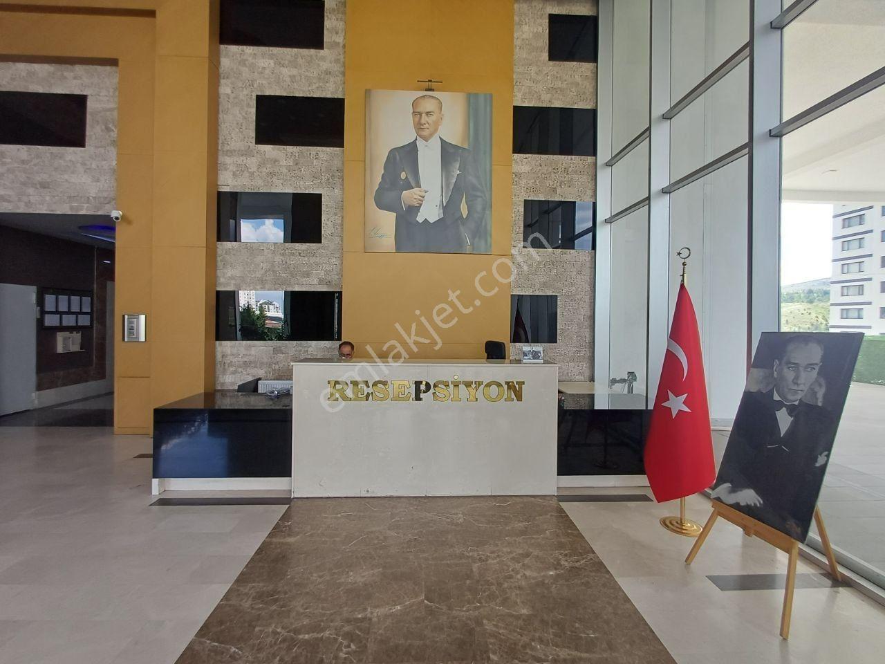 Yaşamkent Pelit Plazada Full Eşyalı Kiralık 1+1 Daire - Görsel 2