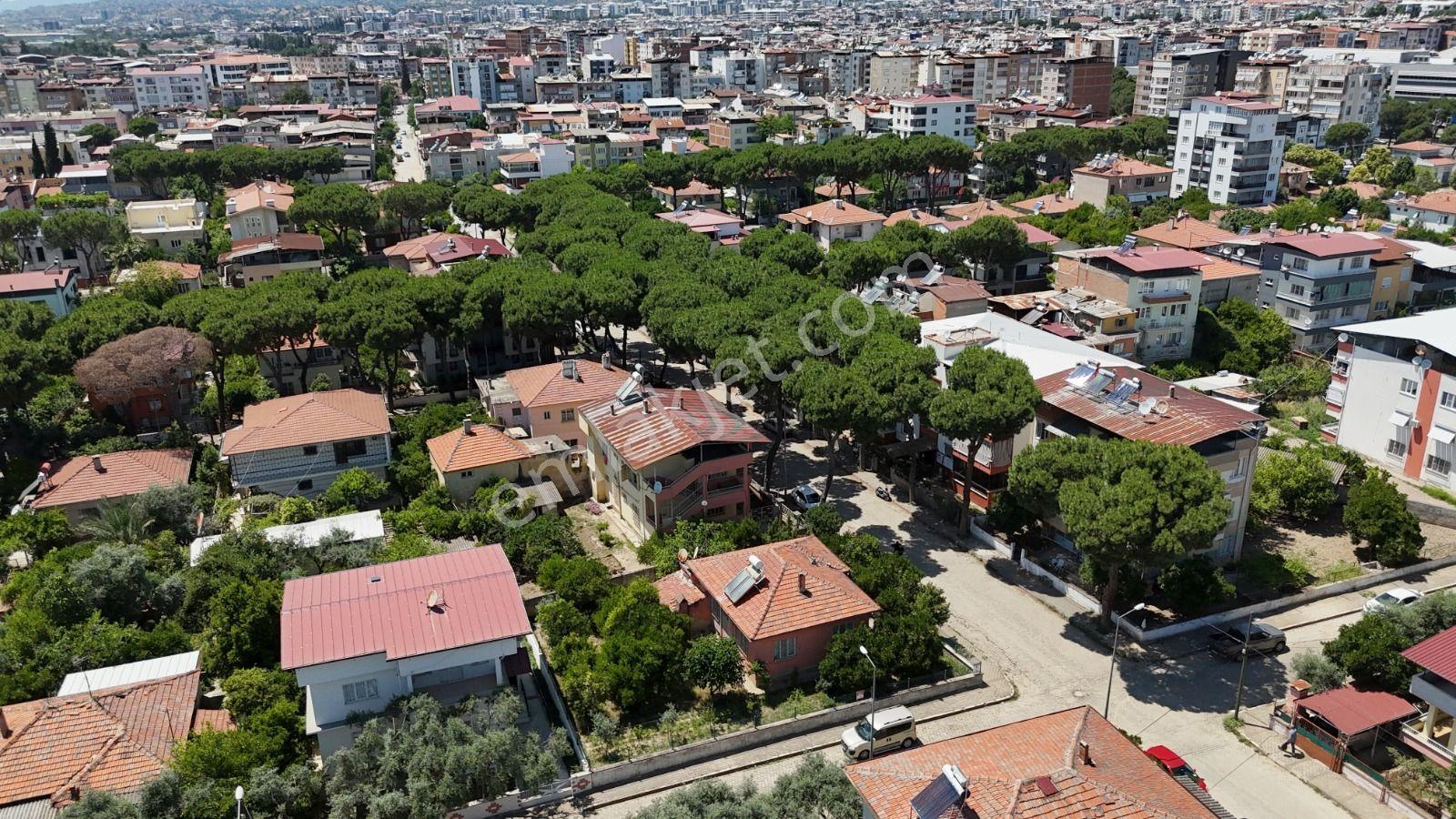 Şirinevler'de Müstakil Ev & 3 Kat İmarlı Köşe Parsel Arsası - Görsel 13