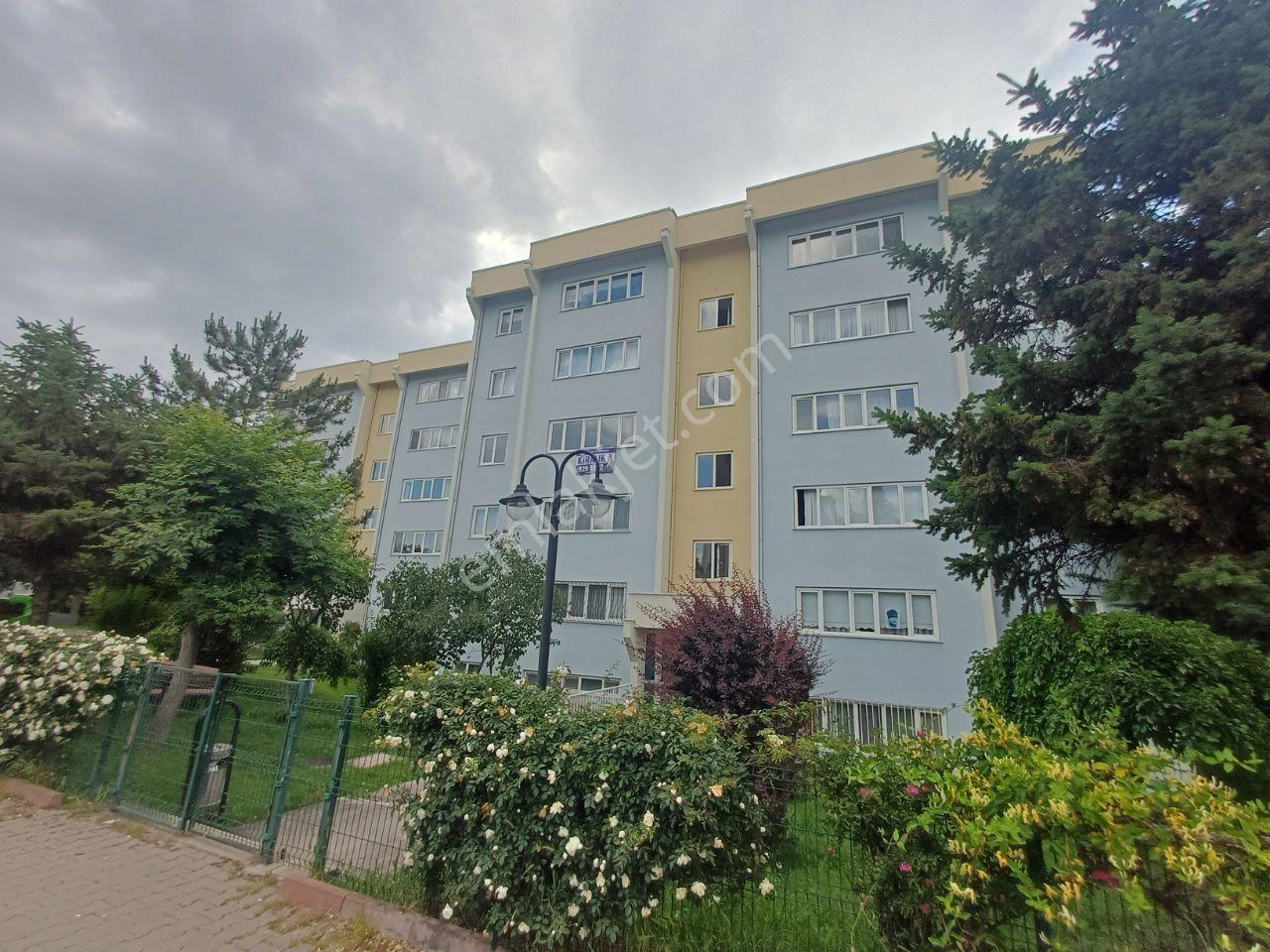 Çayyolu Oyak-8 Sitesinde Full Eşyalı 3+1 Kiralık Daire - Görsel 35