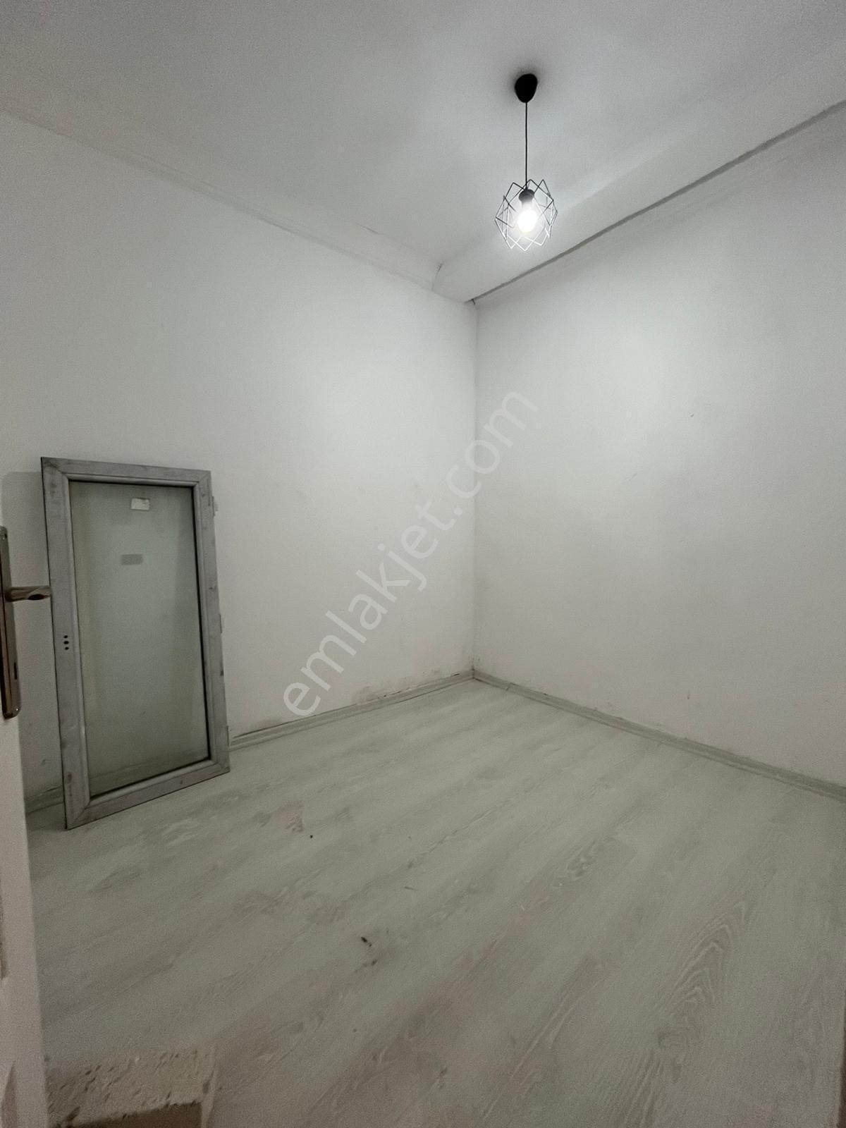 Evim-nur'dan Kadifekale Mah 2+0 80m2 İçi Full Yapılı Doğalgazlı Yüksek Giriş Kiralık Daire - Görsel 11