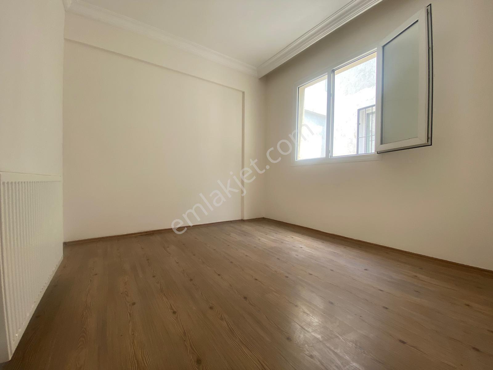 Akalından Gülyaka Genç Bina Ferah Aydınlık 3+1 Satılık Daire - Görsel 28