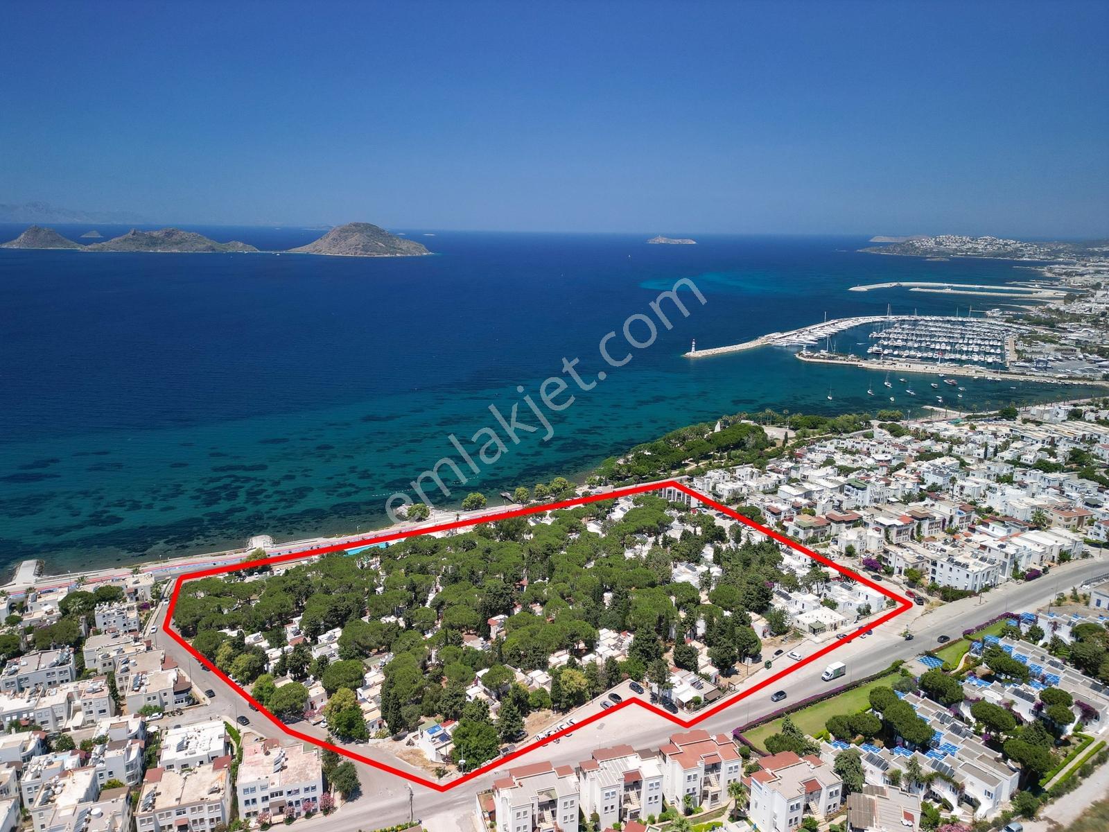 Bodrum Turgutreis Satılık Denize Sıfır Plajlı Site - Görsel 16