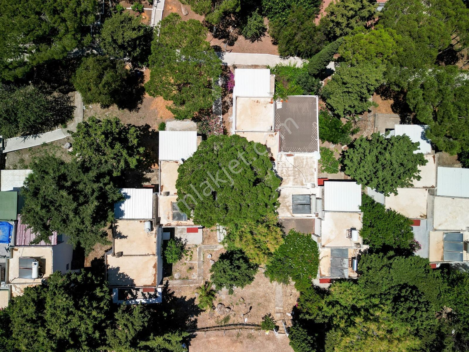 Bodrum Turgutreis Satılık Denize Sıfır Plajlı Site - Görsel 12