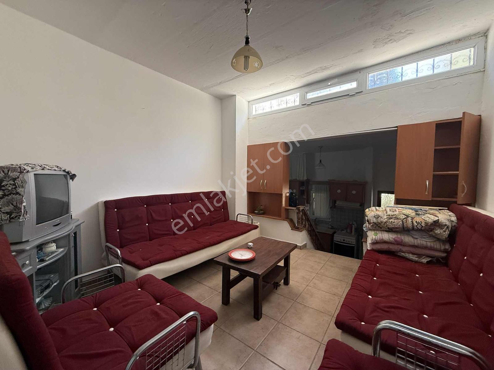 Bodrum Turgutreis Satılık Denize Sıfır Plajlı Site - Görsel 4