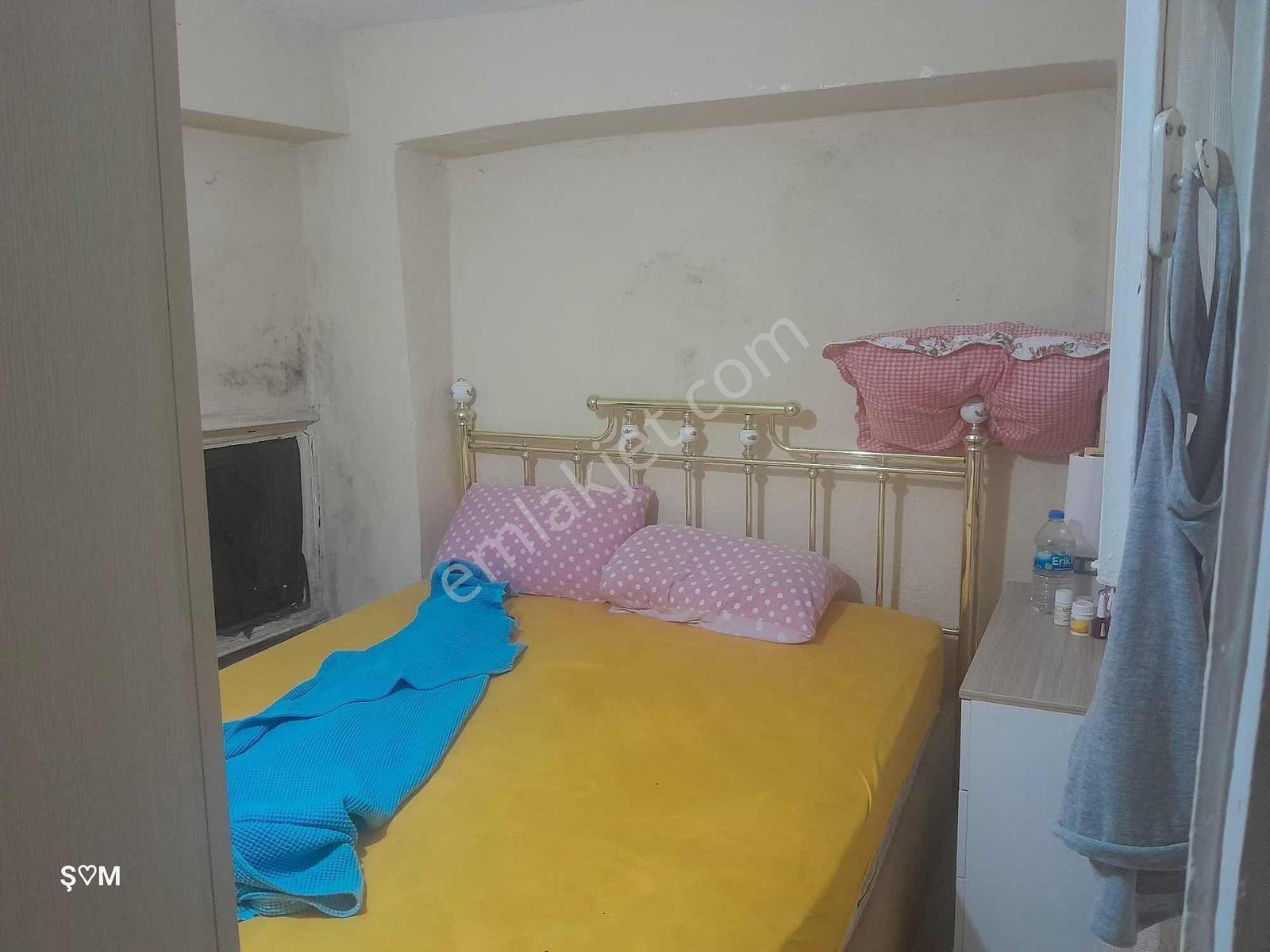 Ayvalık'ta Çarşının İçinde Merkezi Konumda Satılık Rum Evi - Görsel 4
