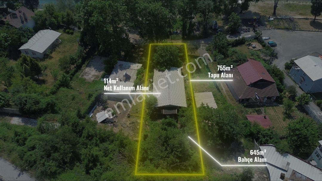 Sapanca Gölüne 755 M² Bahçe İçinde Tek Katlı Müstakil Ev