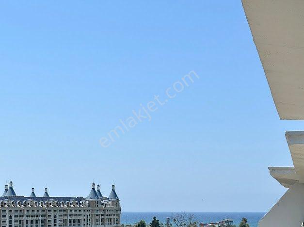 Azura World Deniz Manzaralı Satılık Daire - Görsel 25