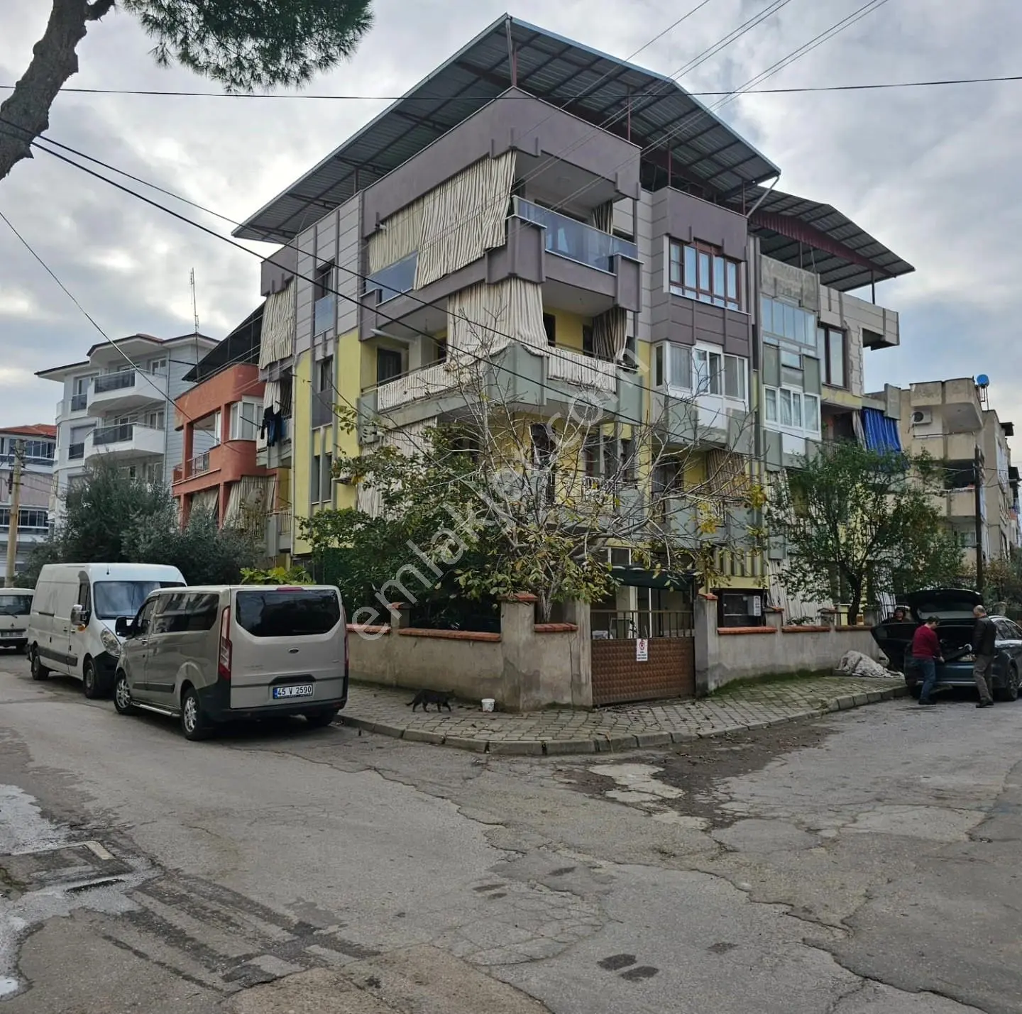 Salihli Kurtuluş Mahallesi Satılık Dükkanlar - Görsel 5