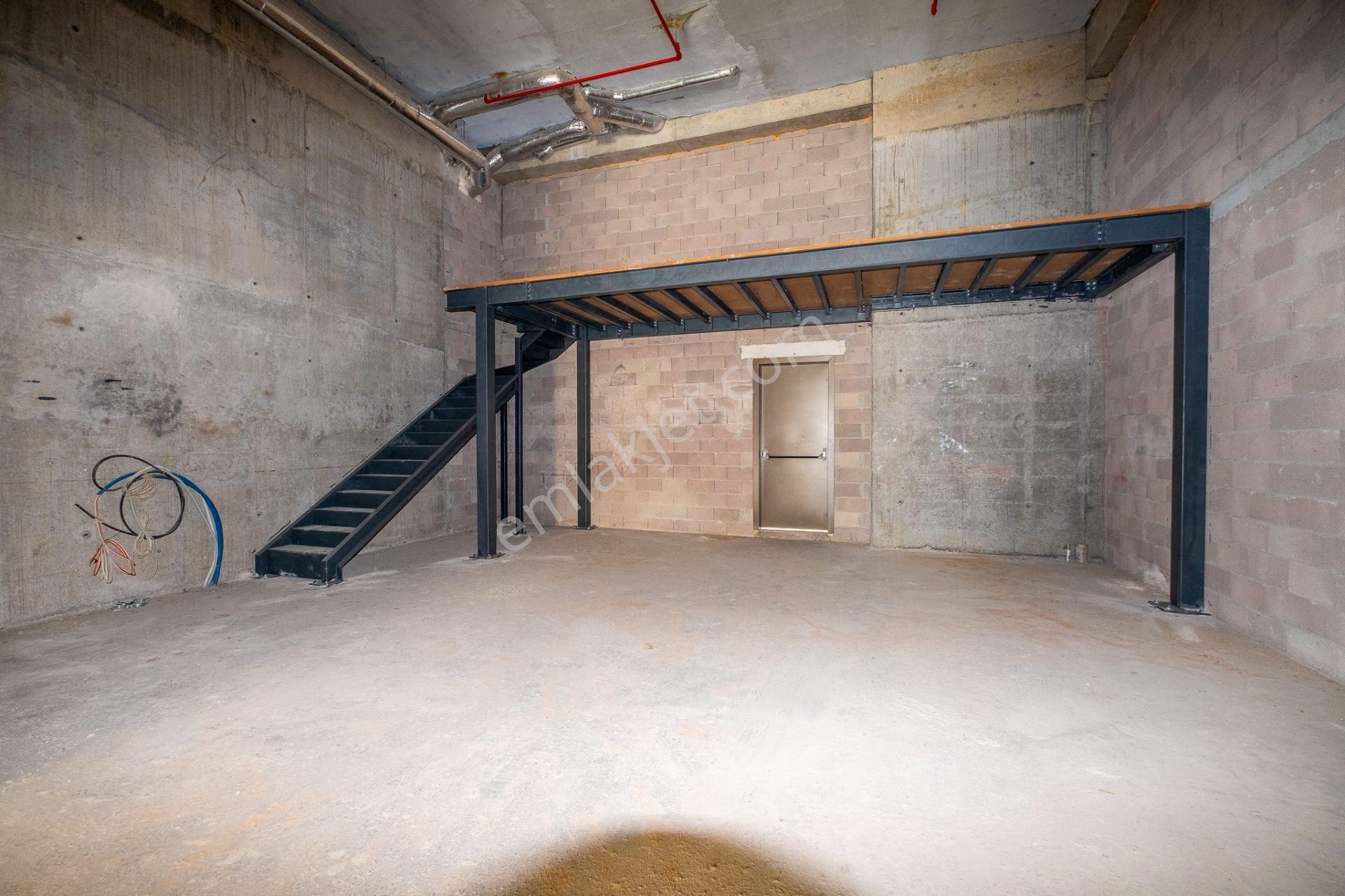 Sinpaş Finans Şehir Cadde Üstü Kiralık 173 M2 Dükkan - Görsel 6