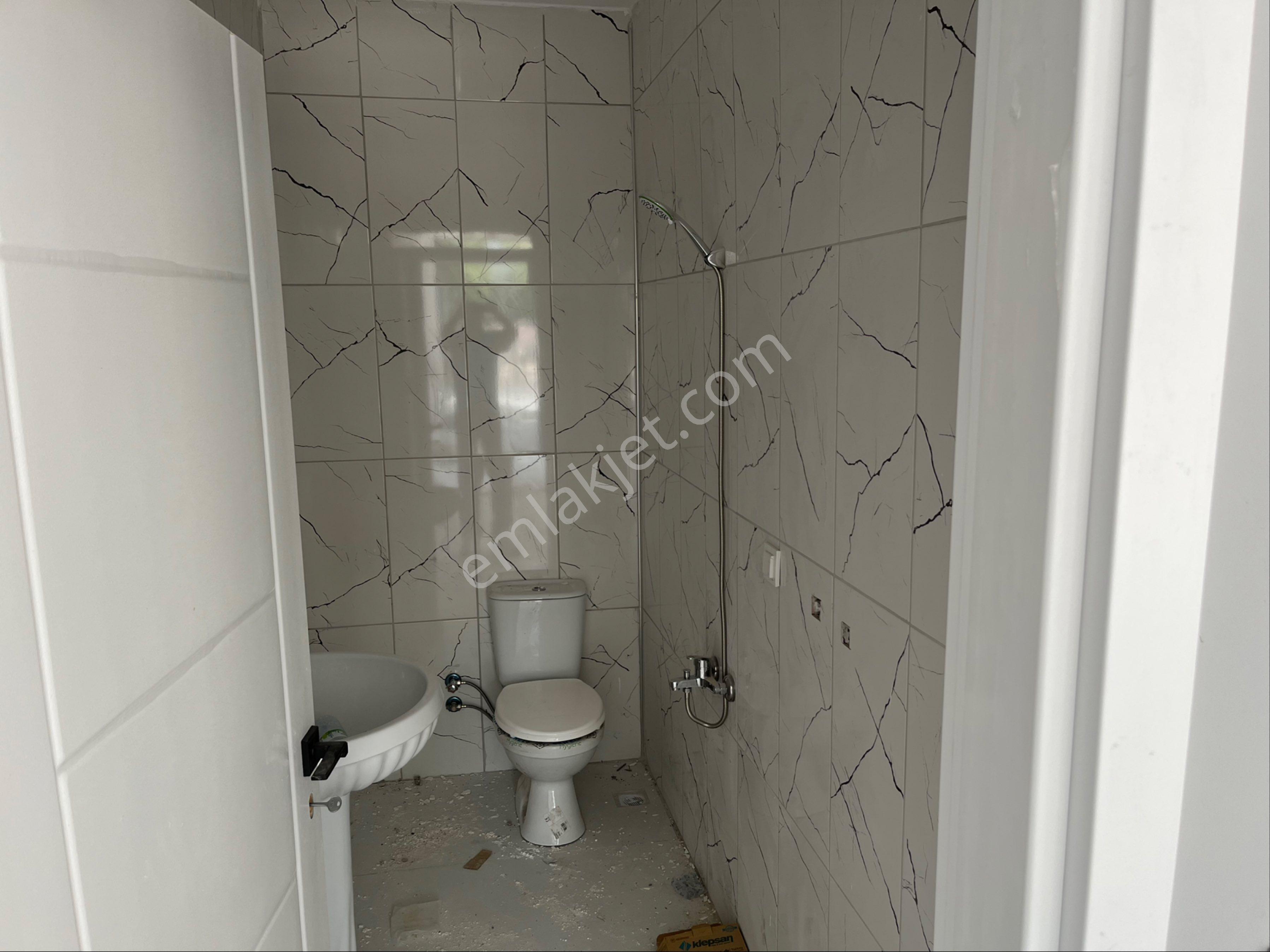 Beykent Gayrimenkulden Çarşı Merkezinde Satılık Dükkan - Görsel 3