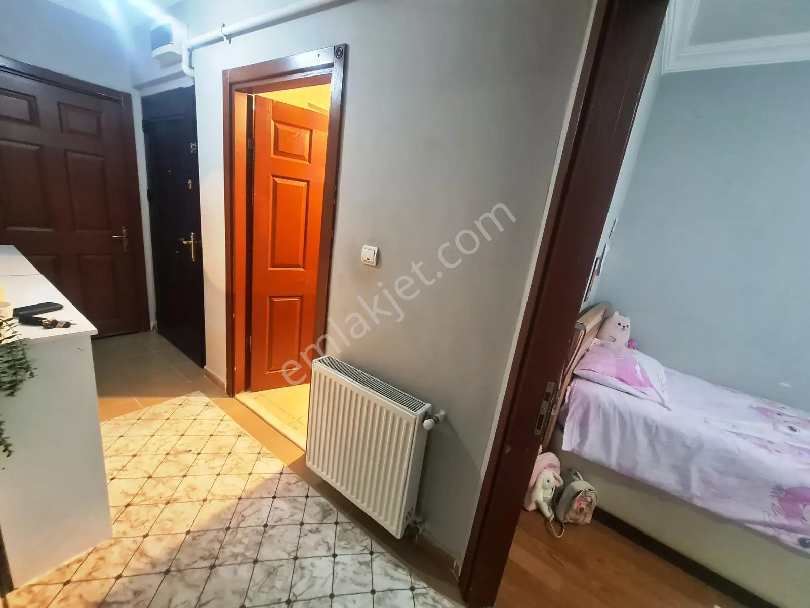 30 Ağustos Mh. Merkezi Konumda Ara Kat 2+1 Daire - Görsel 17