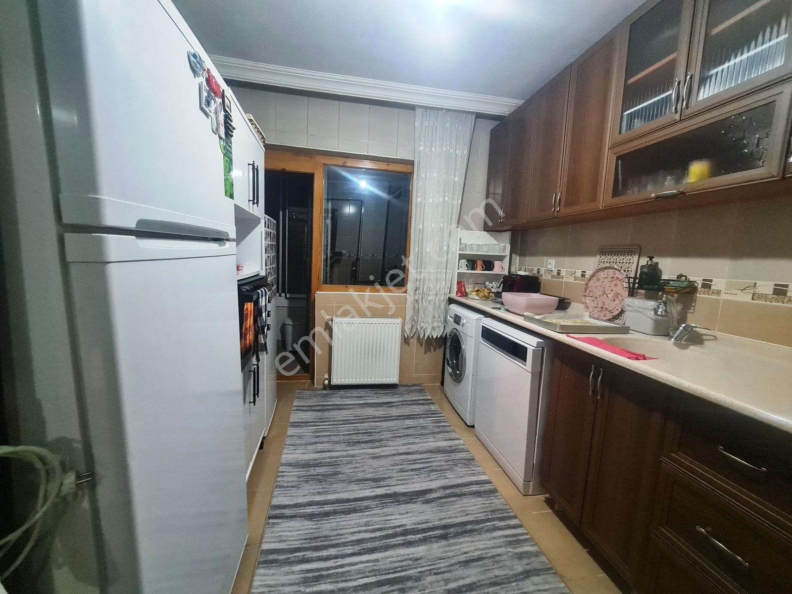 30 Ağustos Mh. Merkezi Konumda Ara Kat 2+1 Daire - Görsel 27