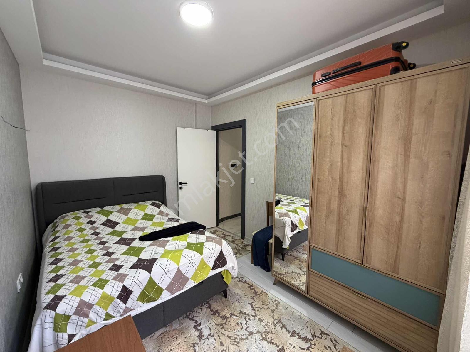 Alaçatı'dan/iskanlı/teraslı/giyinme Odalı/incek Bulvar Dibi 3+1 - Görsel 22